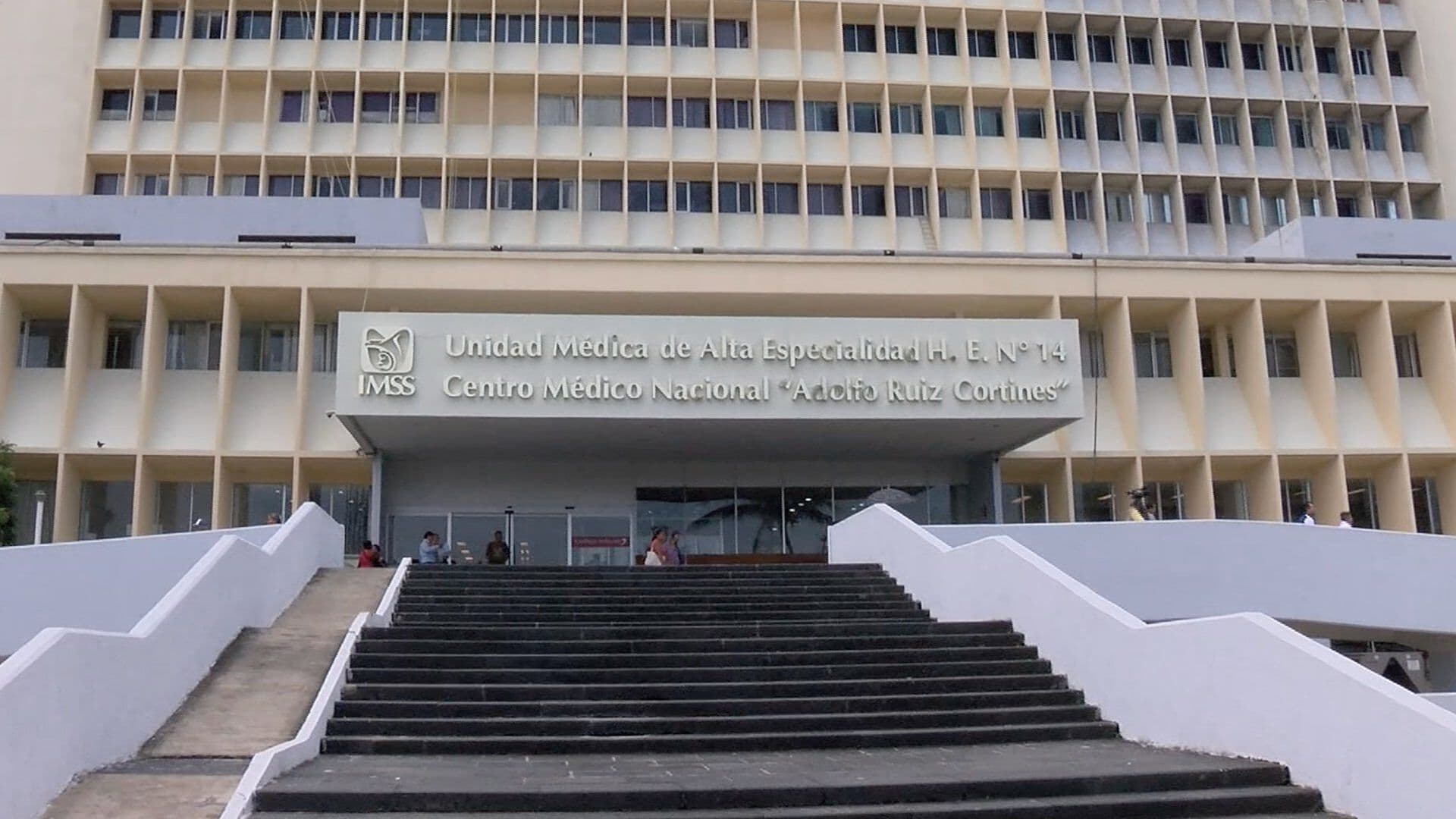 Pensionados del IMSS Piden que les Devuelvan sus Ahorros en Veracruz
