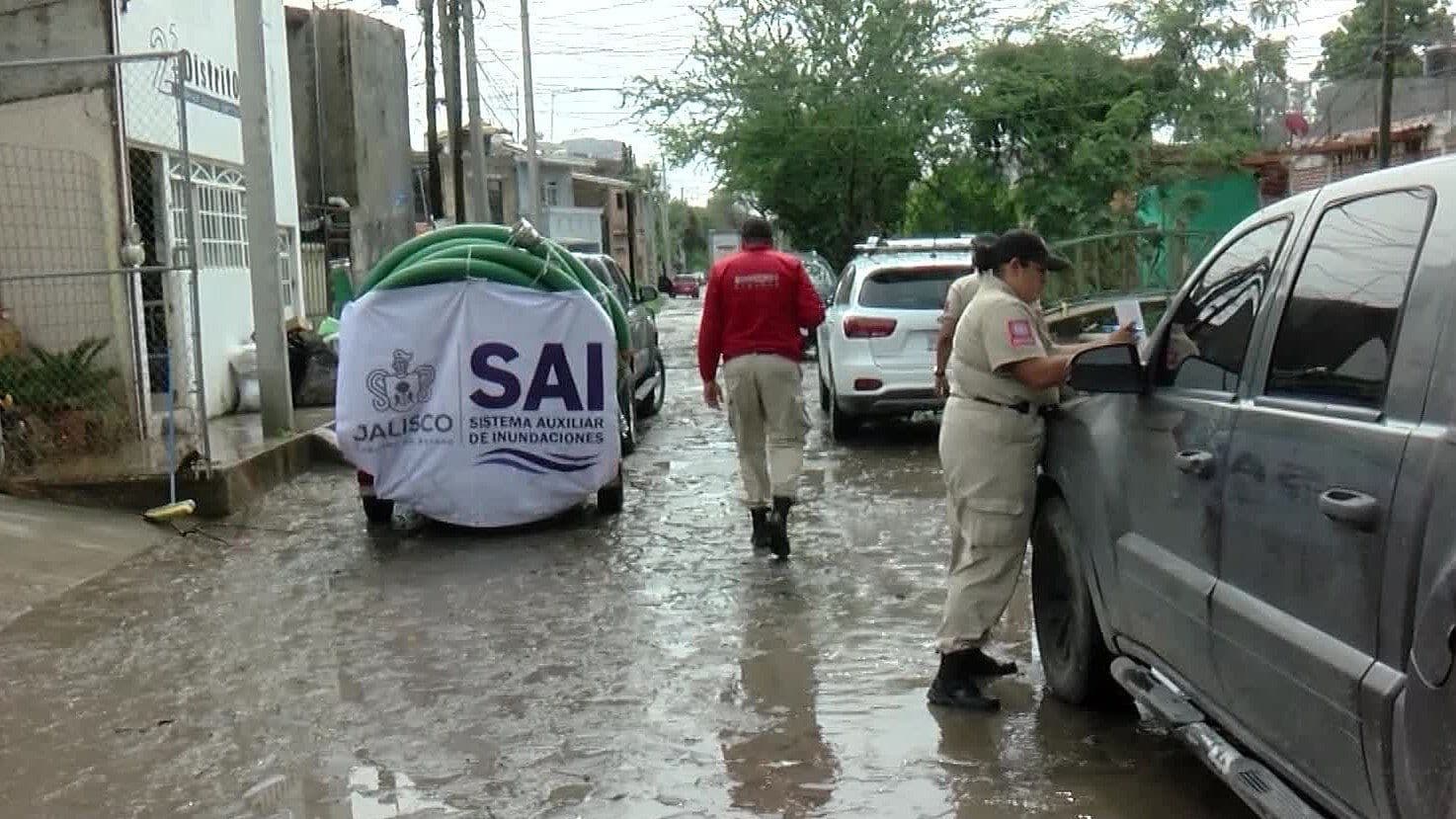 Tormenta en Zapopan Deja Más de 30 Casas Inundadas en la Colonia La Estrada