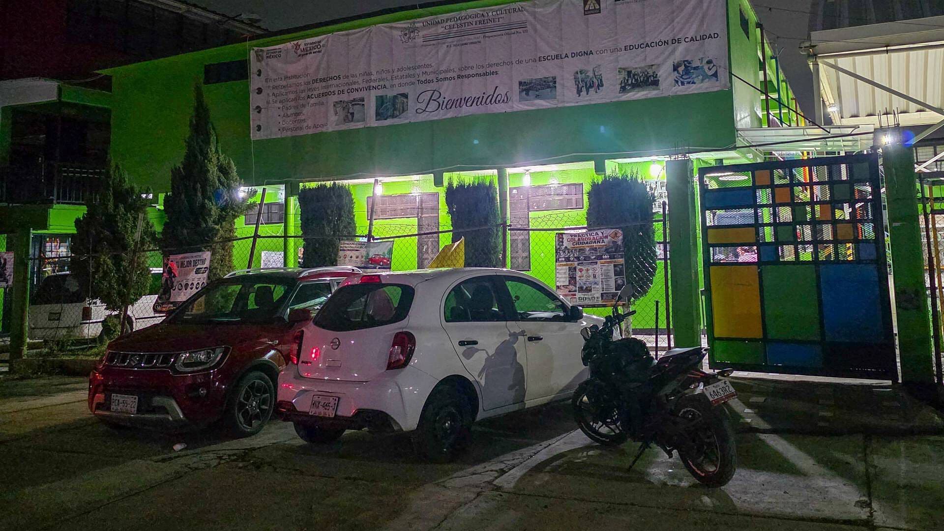 Profesores de Escuela “Celestin Freinet” Demandarán a Policías por Agresiones