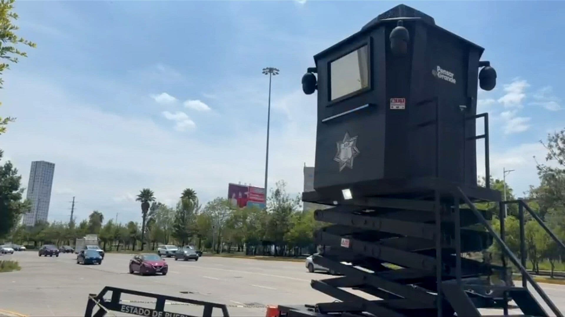 Buscan a "Francotirador" Que Disparó contra Conductores en Importante Avenida en Puebla
