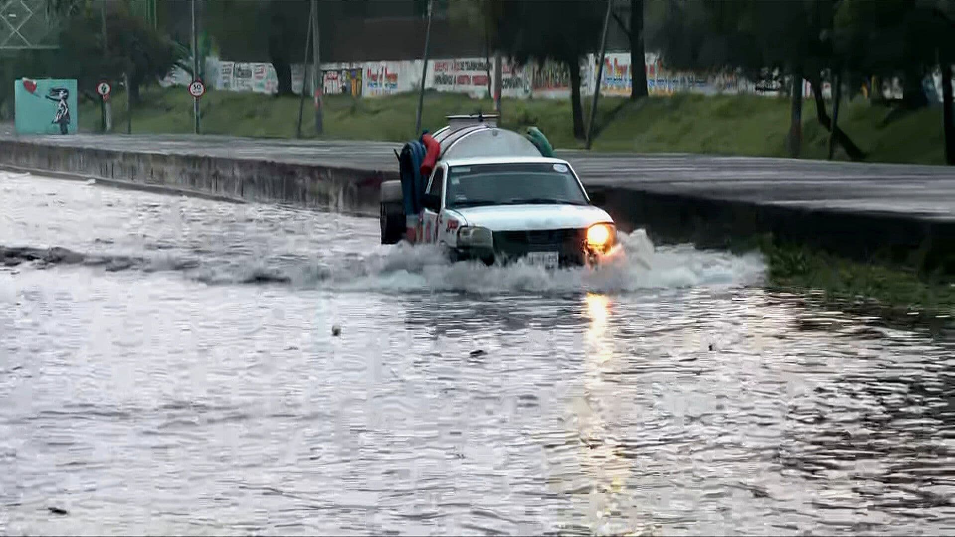 Avenida Gran Canal Amanece con Inundaciones: Estas Son las Alternativas Viales