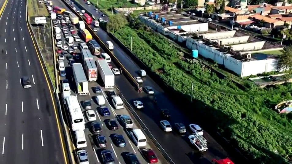 Así se Ve Dedes el Aire el Caos en la México Puebla por Fatal Accidente