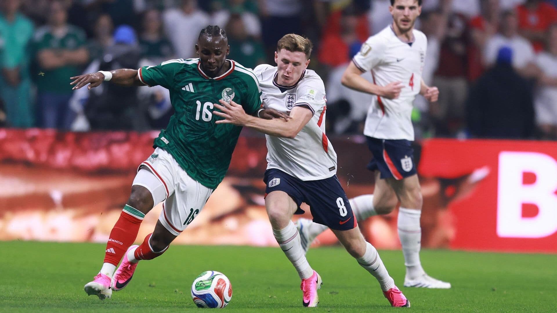 Quiñones, Entre los Mejores Futbolistas del Mundo: Está en el Top Ten de la FIFA