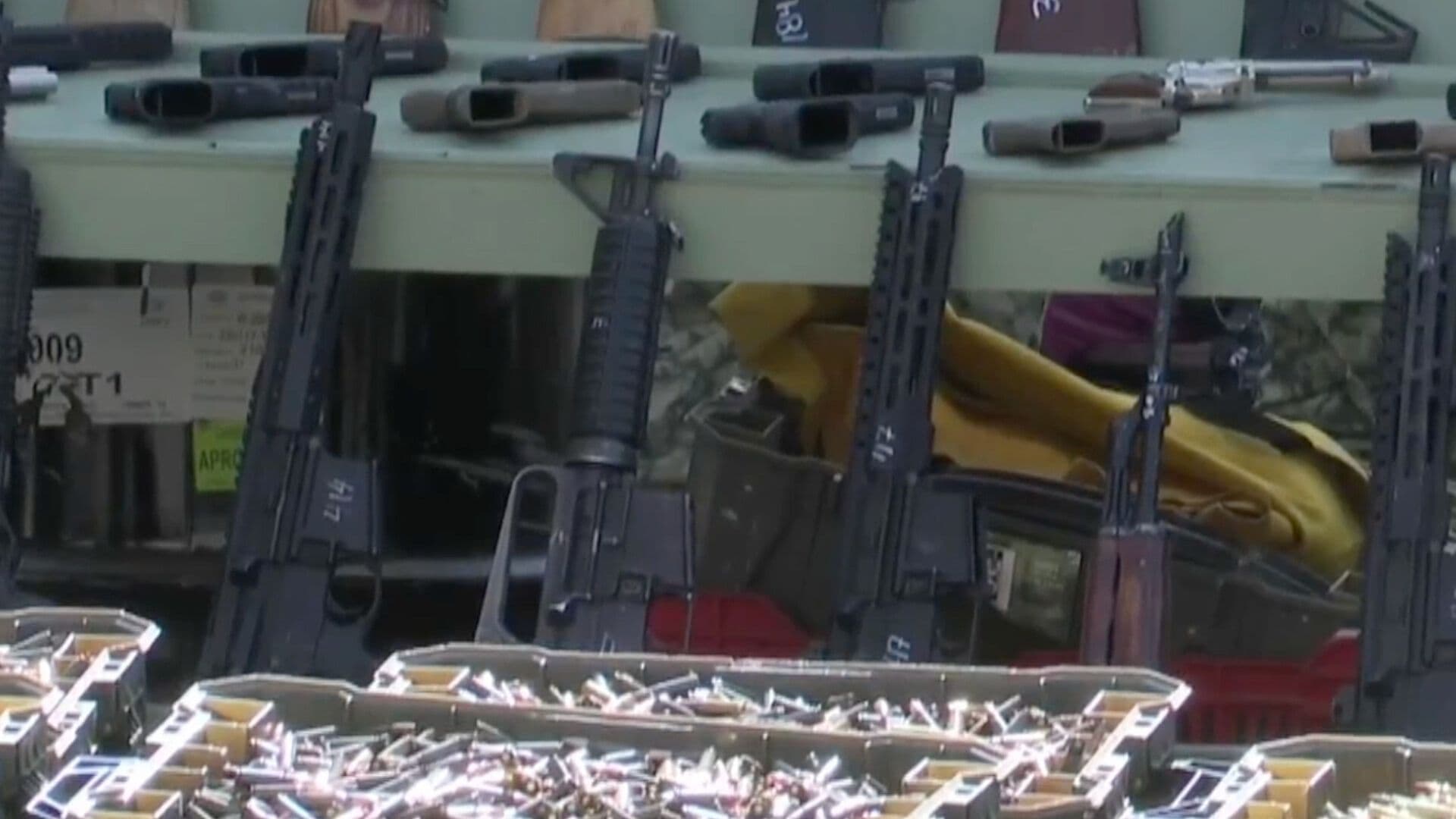 Destruye el Ejército Mexicano Más de Mil 500 Armas de Fuego Aseguradas en Juárez