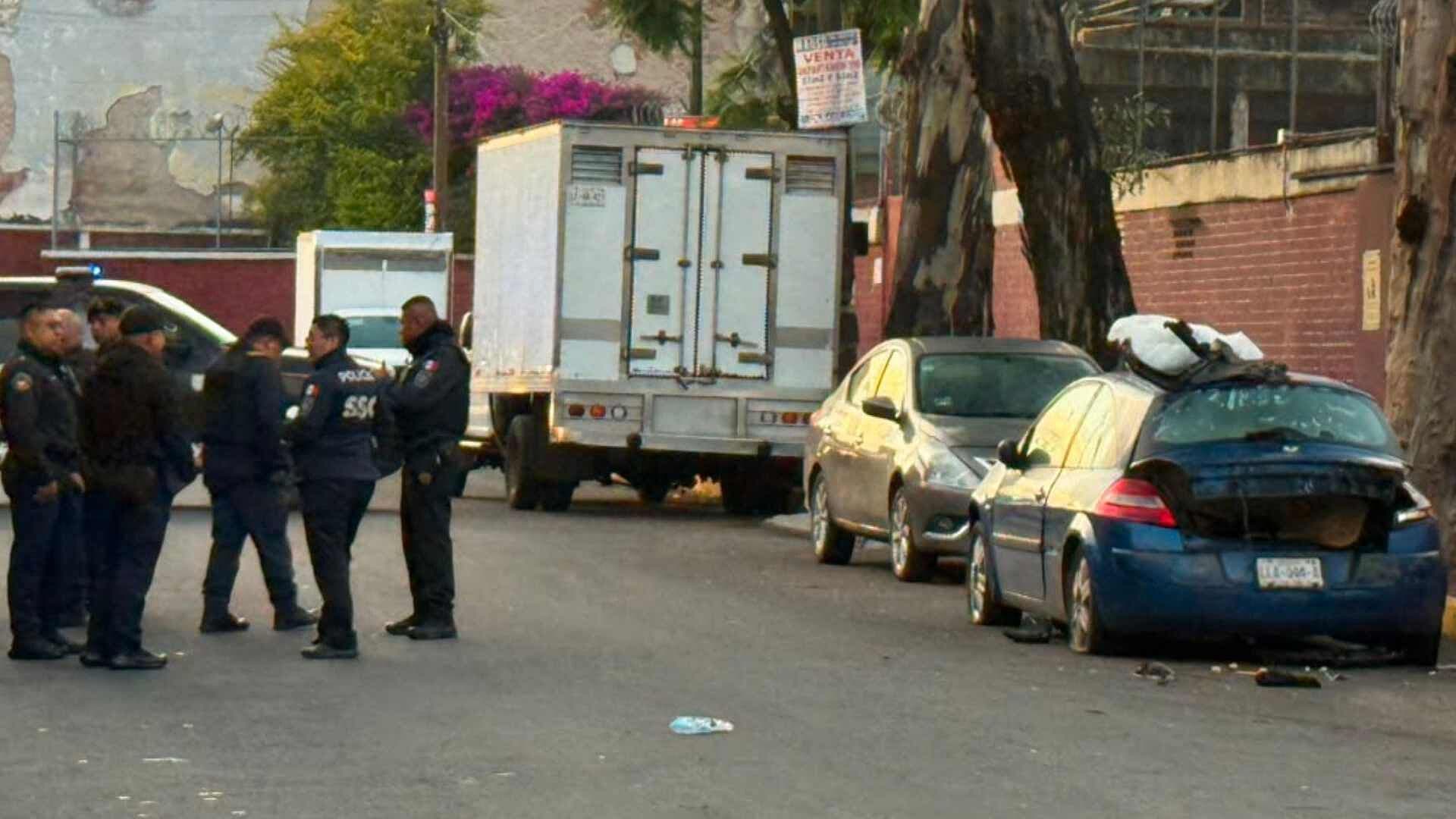 Localizan Cuerpo Dentro de Vehículo Abandonado en Venustiano Carranza, CDMX