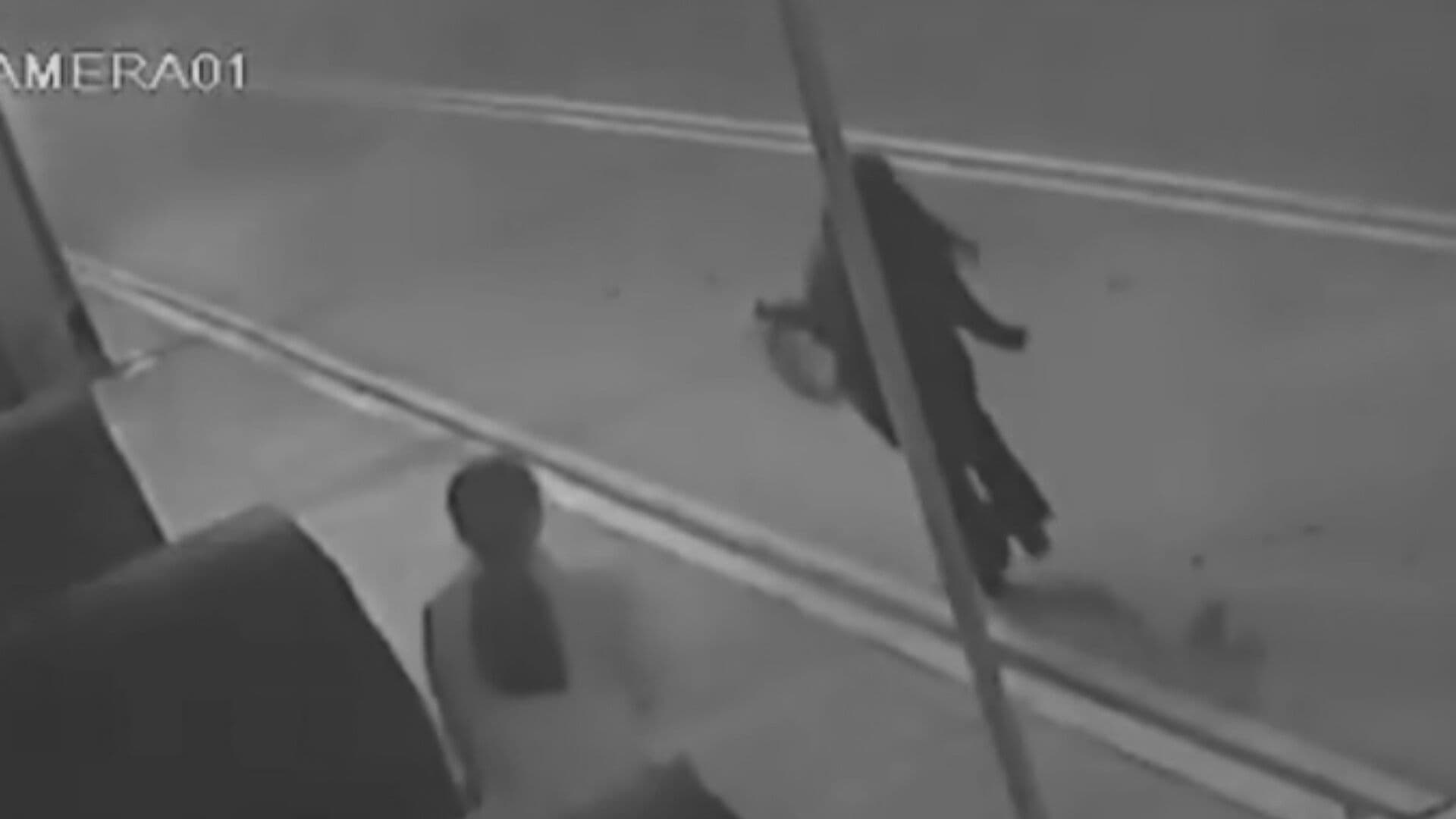 Cámara Capta Atraco con Arma Blanca en Coyoacán, CDMX