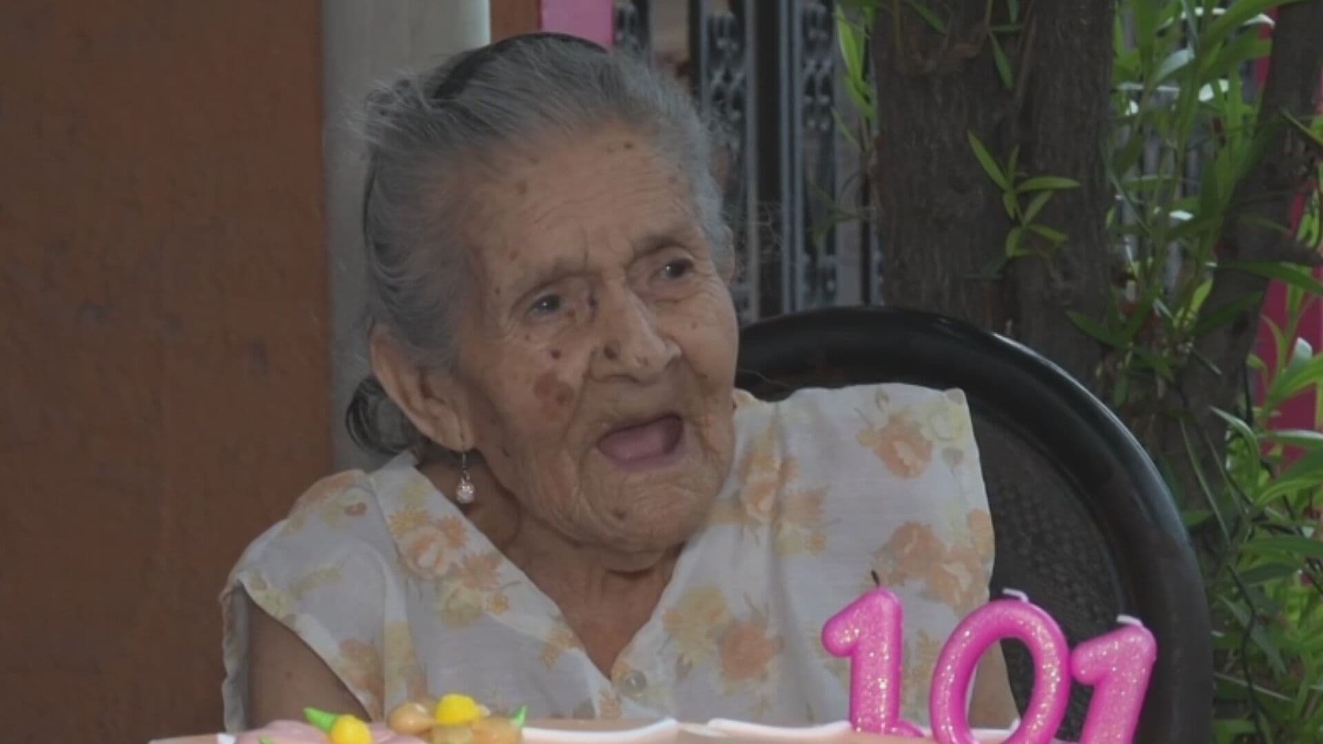 Celebran 101 Años de Vida de Doña Mary en Monterrey, Nuevo León