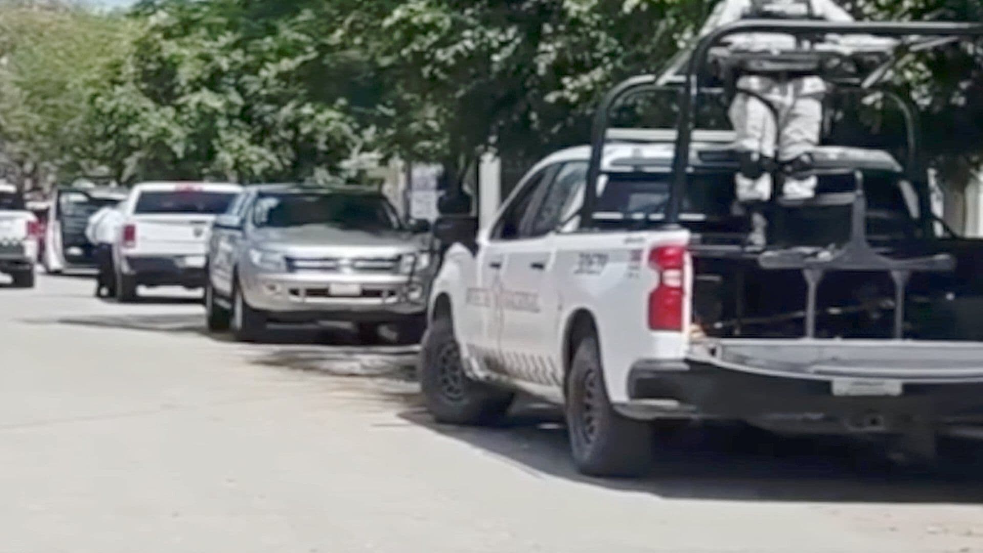 Atacan a Balazos a Dos Hombres en la Cruz Salamanca Guanajuato; Uno Muere