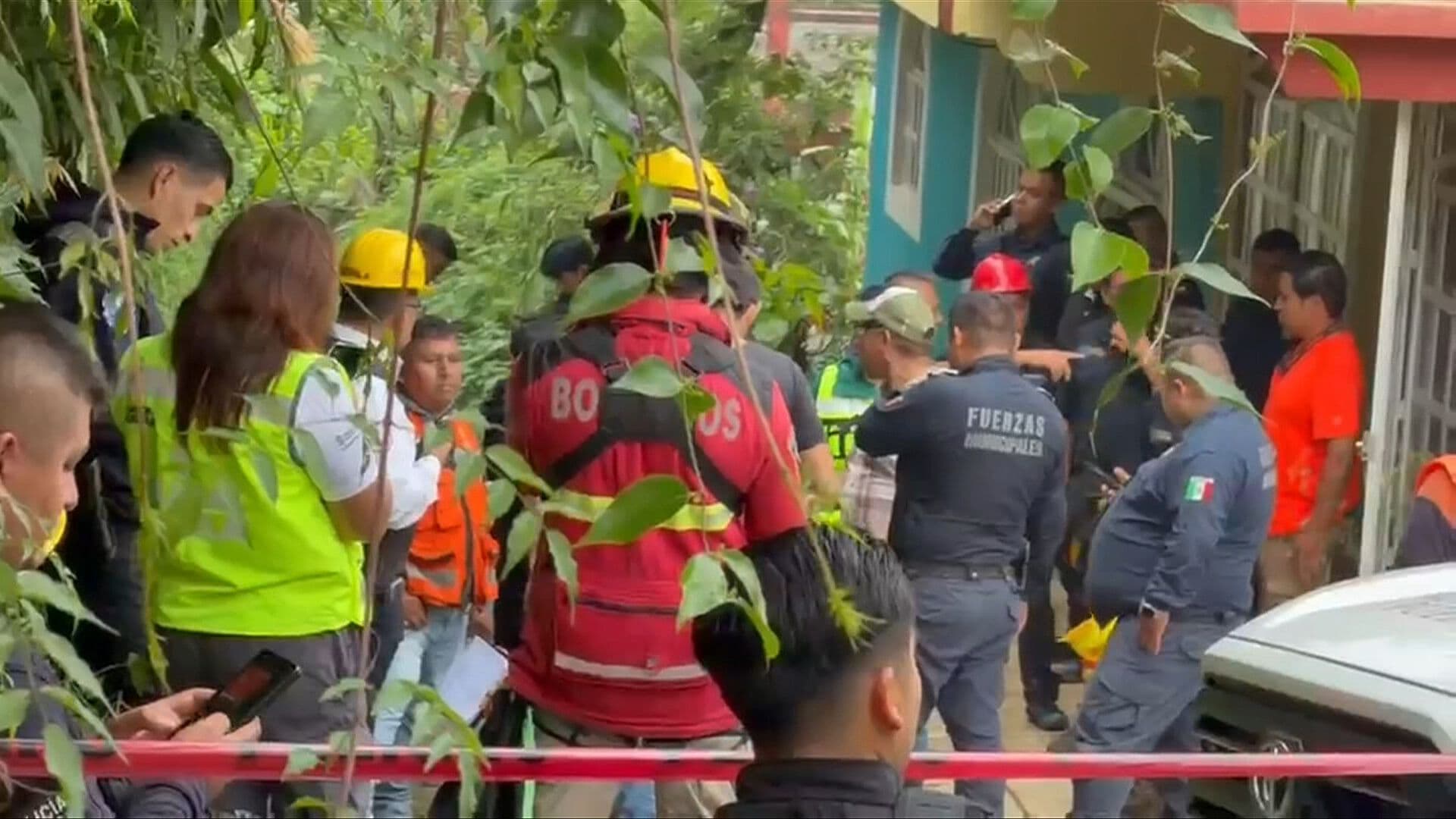 Lluvia Impide Maniobras para Recuperar los Cuerpos de Excursionistas en Cuetzalan
