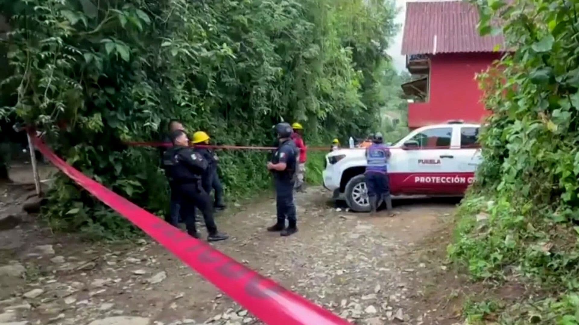 Localizan Dos Cuerpos en Gruta de Cuetzalan; Sigue Búsqueda de Tercera Víctima en Puebla