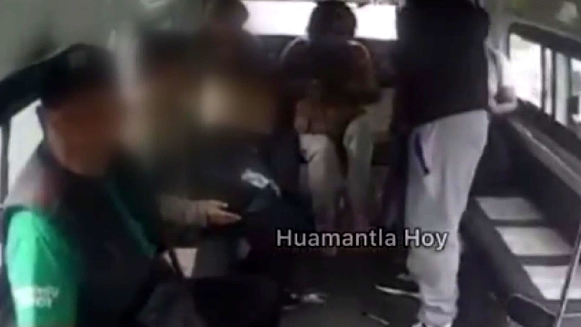 Asaltante Golpeó a Conductor de Transporte Público Durante Atraco en Puebla