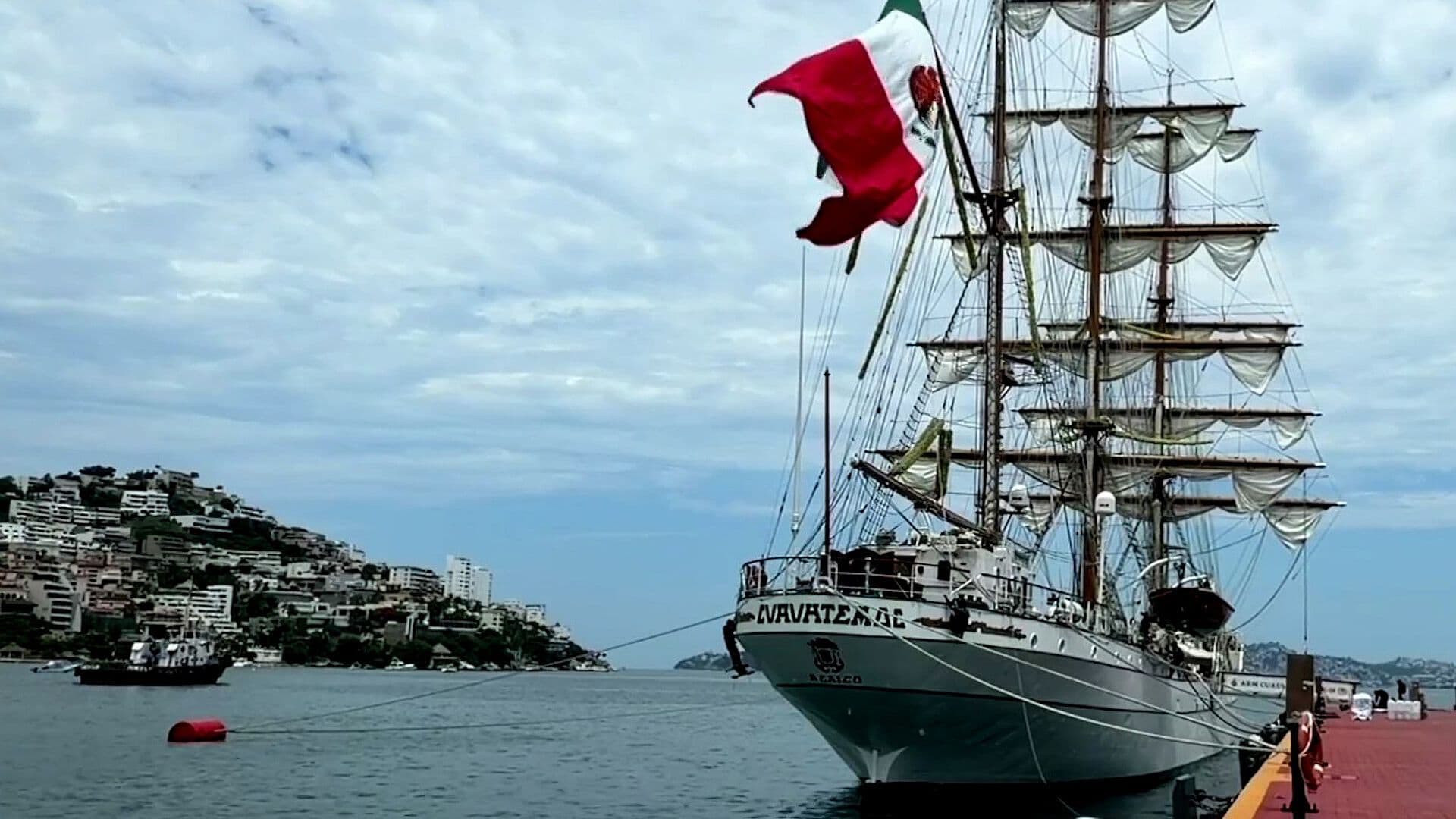Buque Escuela Cuauhtémoc Alista Crucero de Instrucción Desde Acapulco, Guerrero