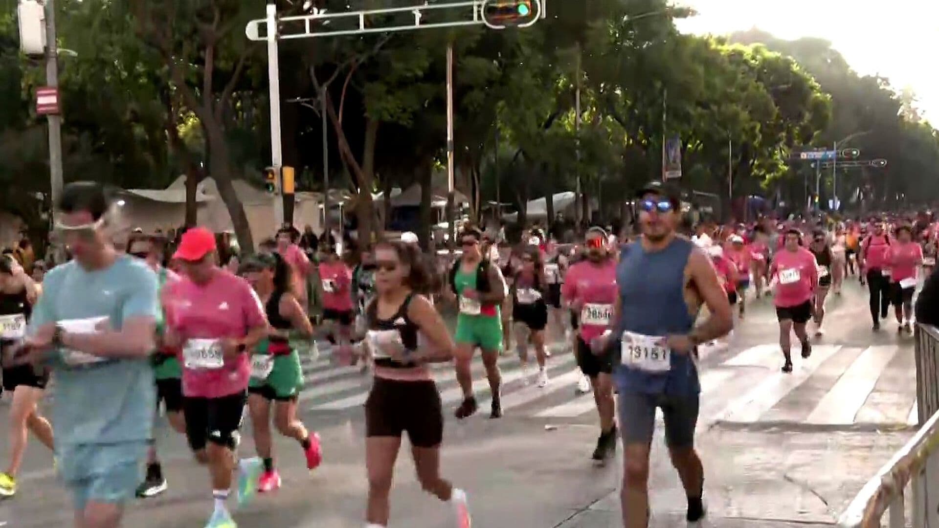 Medio Maratón CDMX Provoca Cortes Viales en Paseo de la Reforma y Chapultepec
