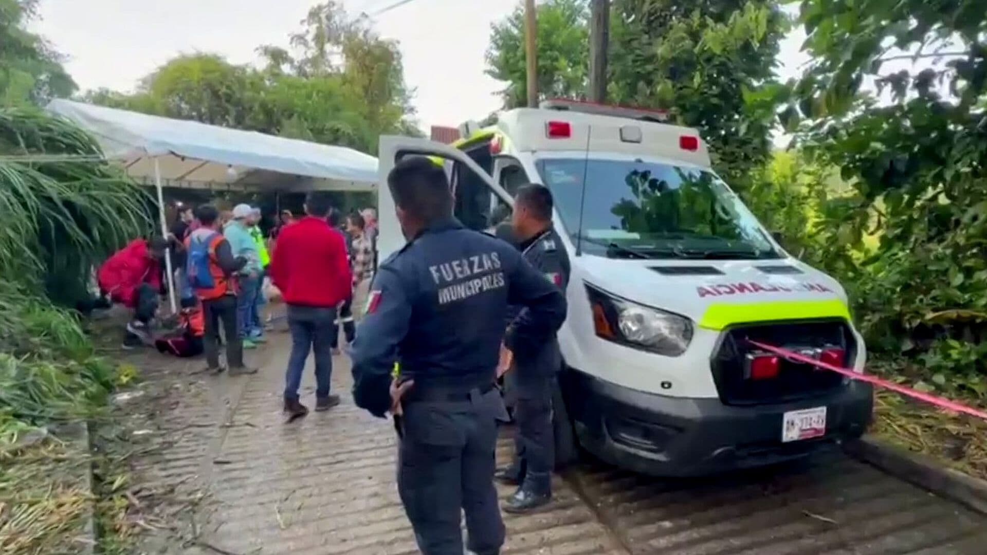 Suspenden Rescate en Gruta de Cuetzalan, Puebla por Lluvias Intensas