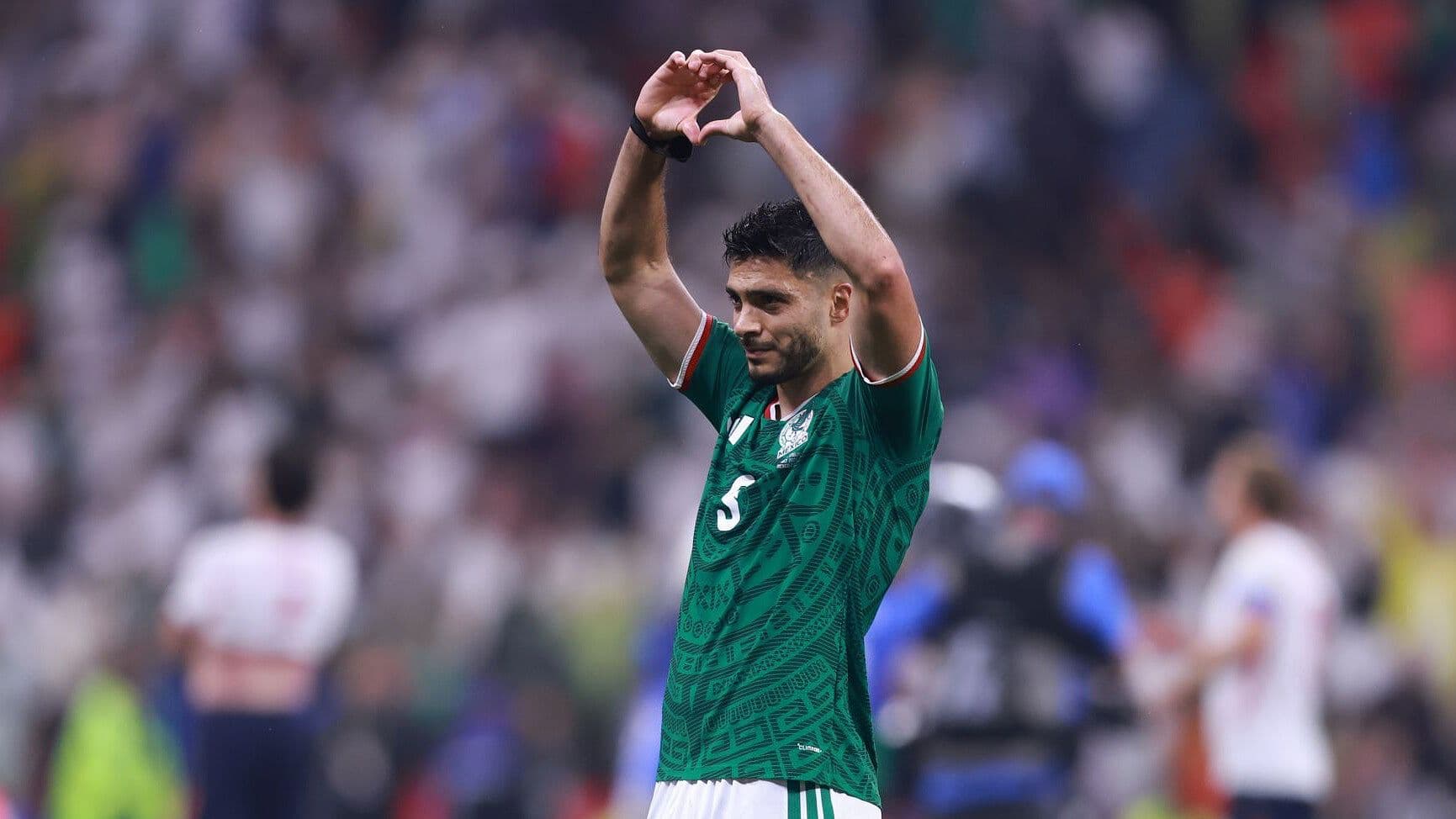 Ovacionan a Raúl Jiménez en Aeropuerto de Cancún por sus 3 Goles en el Mundial 2026