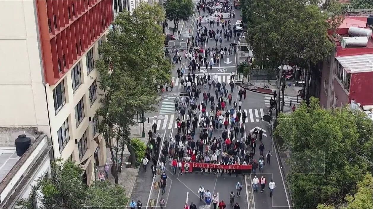 Así se Ve Desde el Aire la Marcha del SME y la ANUEE en CDMX: Alternativas Viales