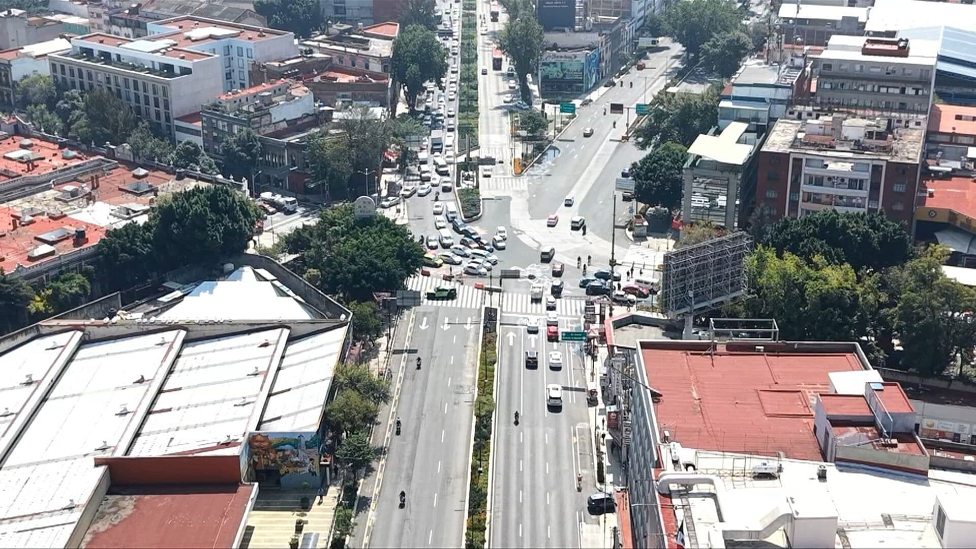 Así se ve el Bloqueo de Hoy en Avenida Chapultepec Desde el Aire