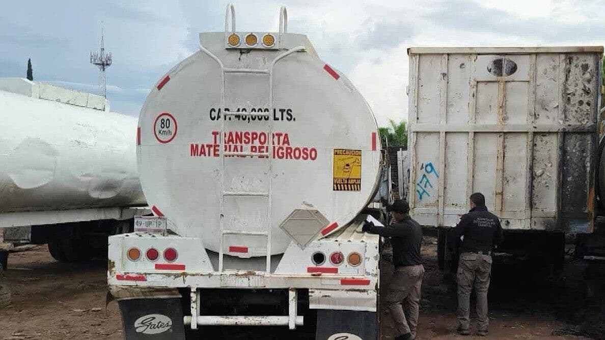 Aseguran Más de 89 Mil Litros de Hidrocarburo tras Incendio de Pipas en El Salto