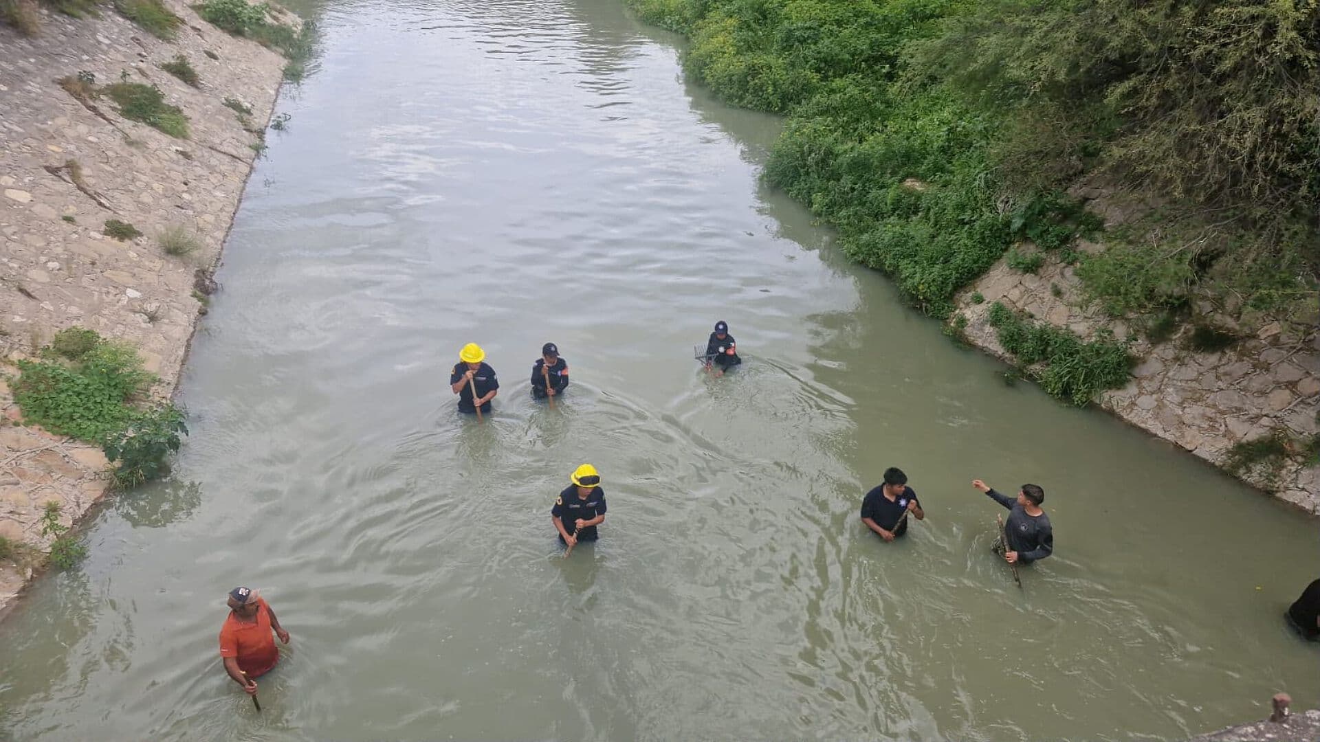 Autoridades Buscan a Emilio, Hombre que Desapareció sobre Canal de Valsequillo en Puebla
