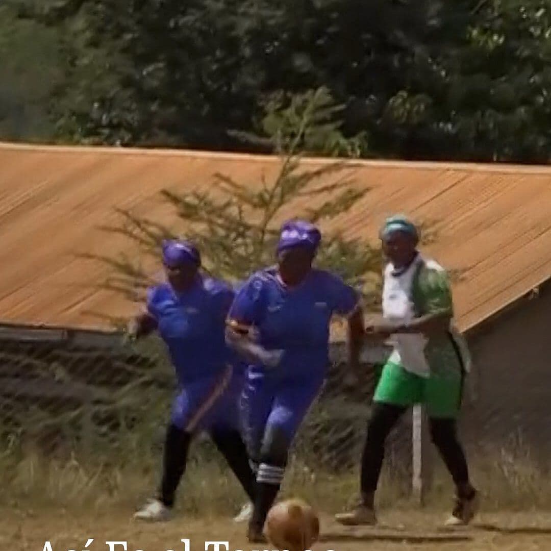 Así es el Torneo de Futbol de Adultas Mayores