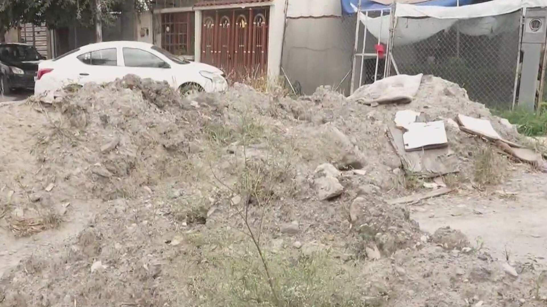Denuncian Vecinos de la Colonia Barrio de la Industria en Monterrey