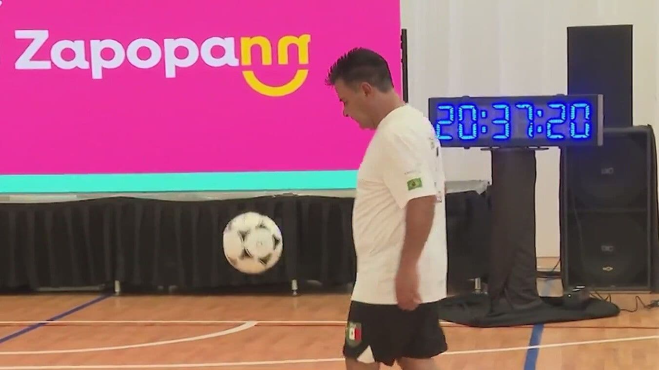 Ricardinho Silva Busca Romper su Récord de Más de 51 Horas Dominando el Balón en Jalisco