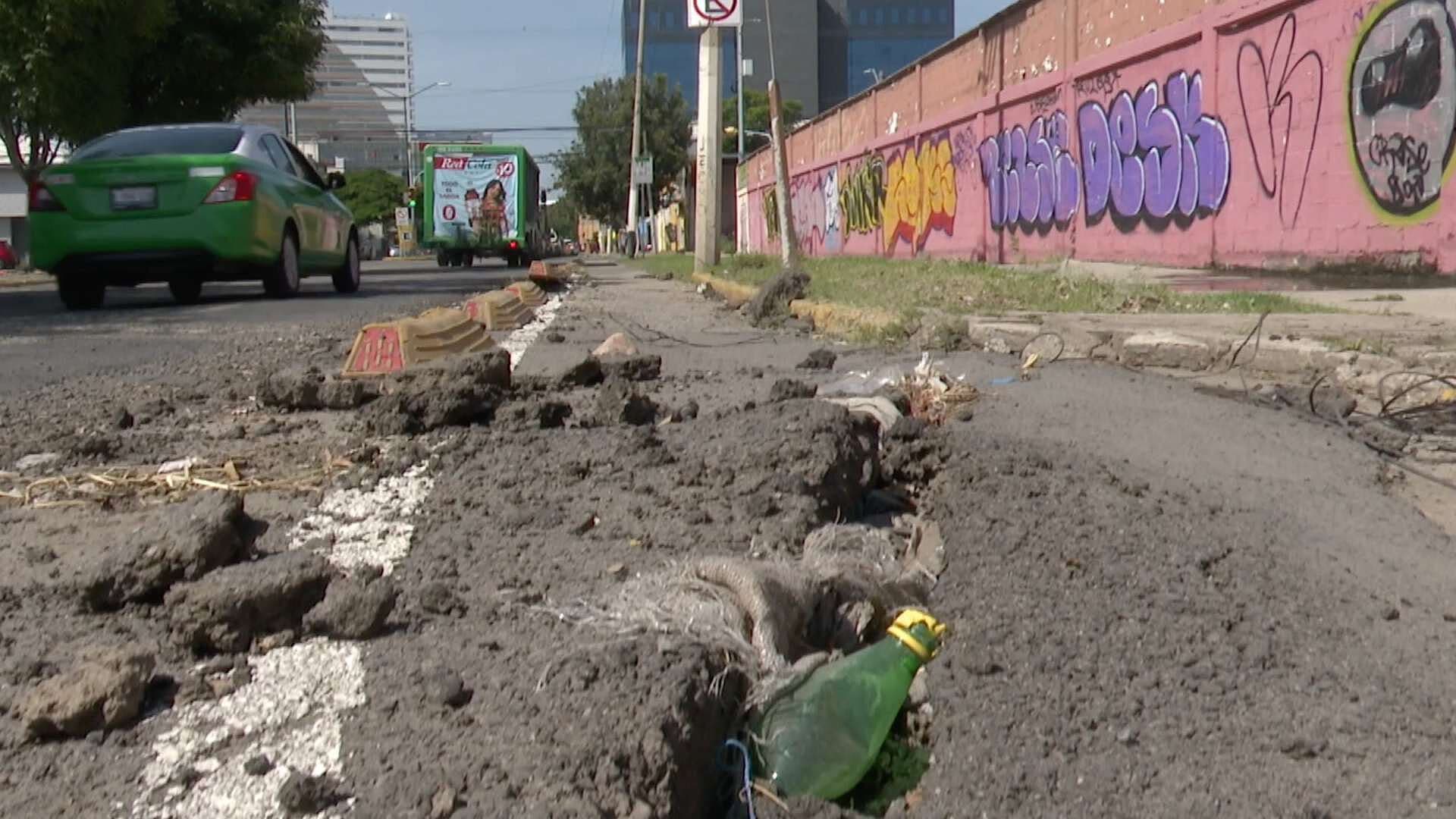 Lluvias Afectan el Pavimento del Bulevar Vasco de Quiroga en León Guanajuato
