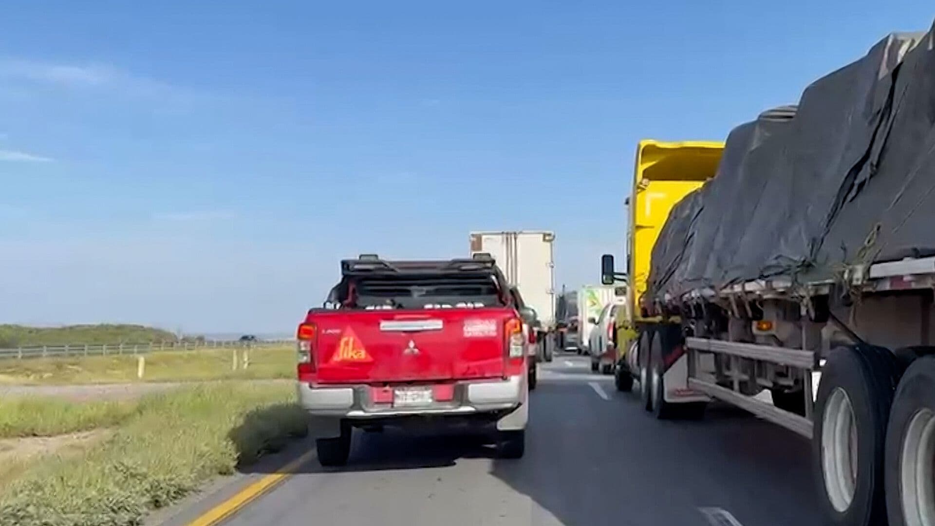 Falla en Caseta Plan de Ayala Provoca Caos en la Autopista Saltillo-Torreón