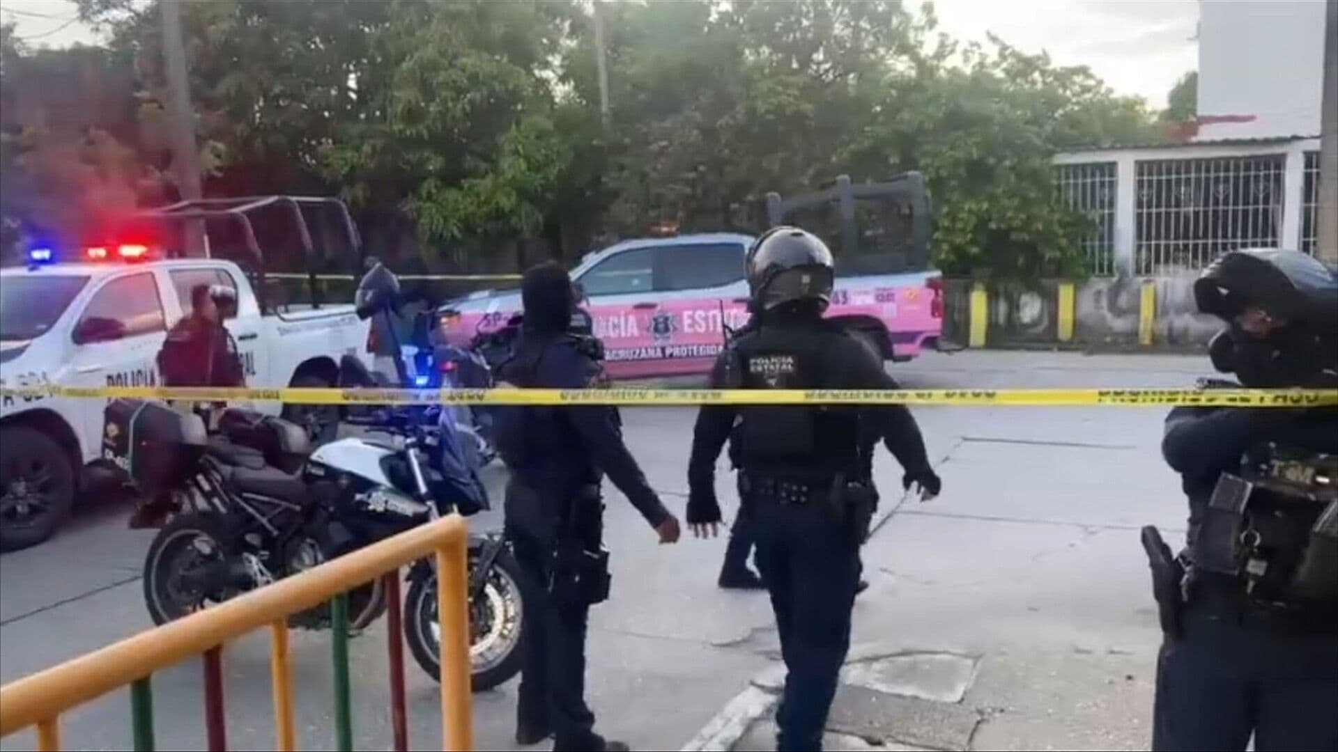 Balacera Hoy en Coatzacoalcos: Sicarios Irrumpen en Casa y Matan a Dos Personas