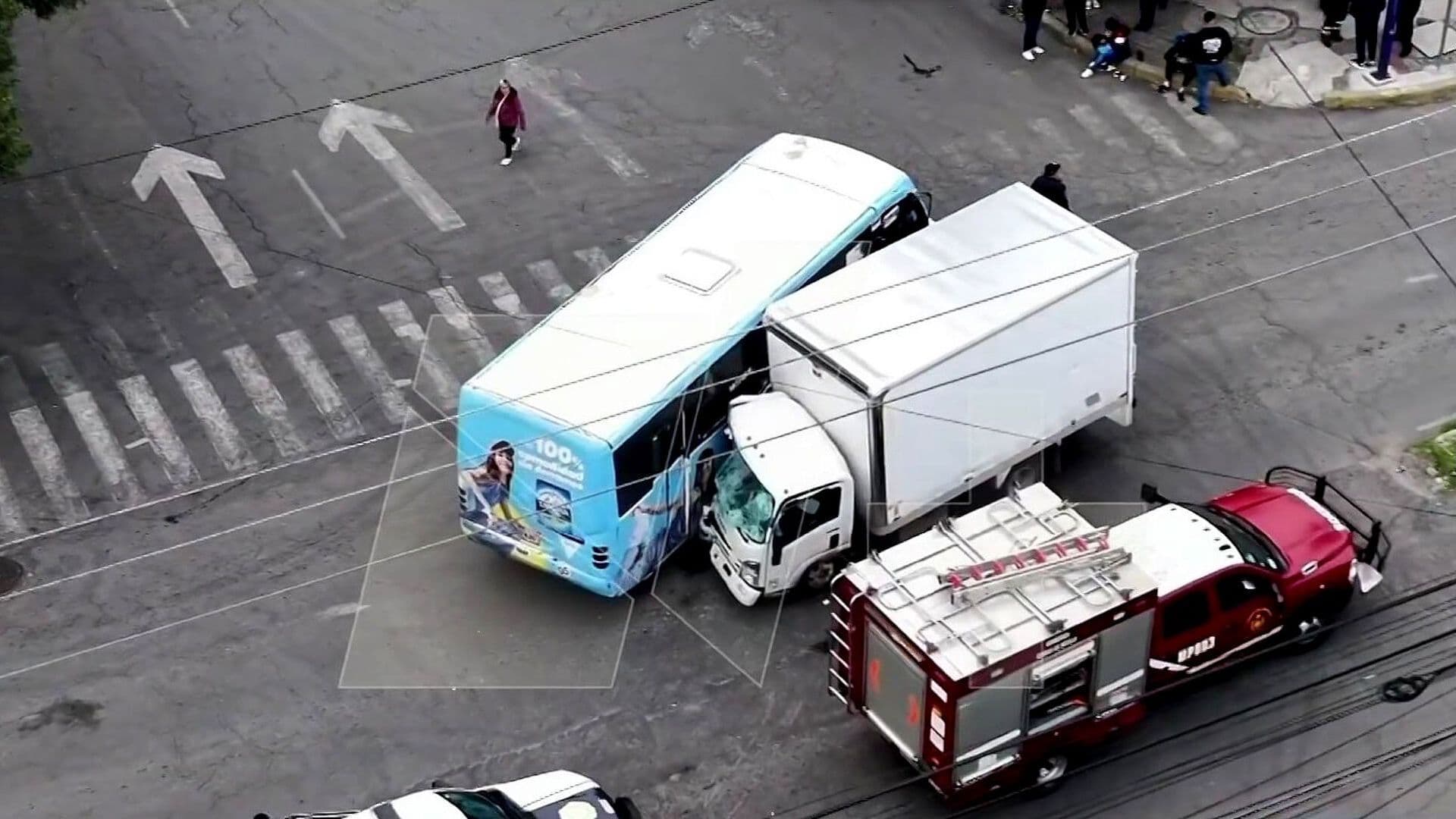 Choque Entre Camión y Unidad de Carga Deja Siete Lesionados en Azcapotzalco, CDMX