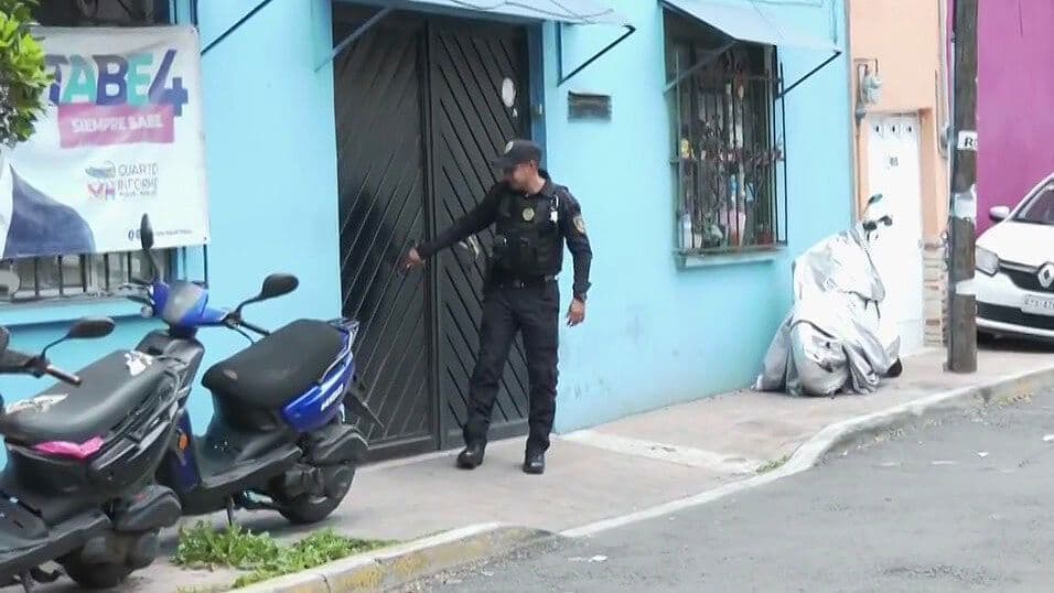 Hallan Hombre Muerto en Vivienda de la Pensil Norte; Vecinos Alertaron por Olores Fétidos