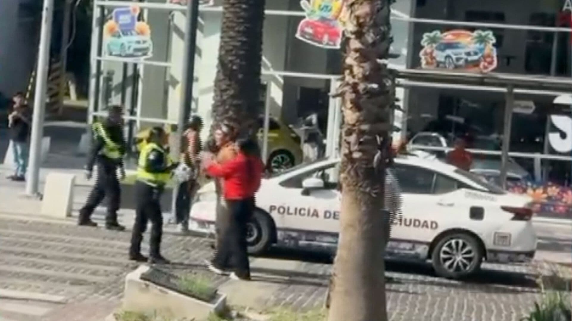 Video Agentes Tránsito Agredidos Automovilistas Multa Avenida Juárez Calle 27 Sur Puebla