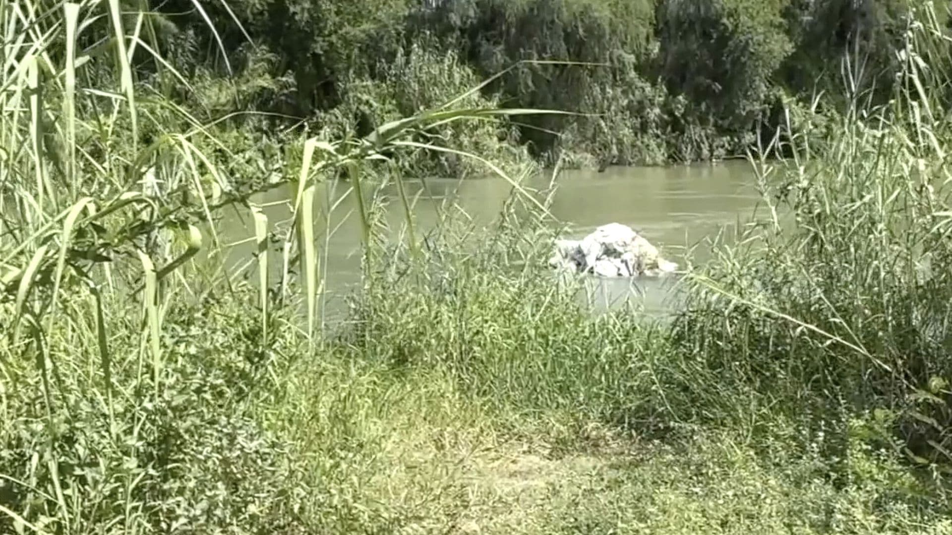 Localizan Objetos Relacionados con Brujería en Orilla del Río Bravo en Matamoros