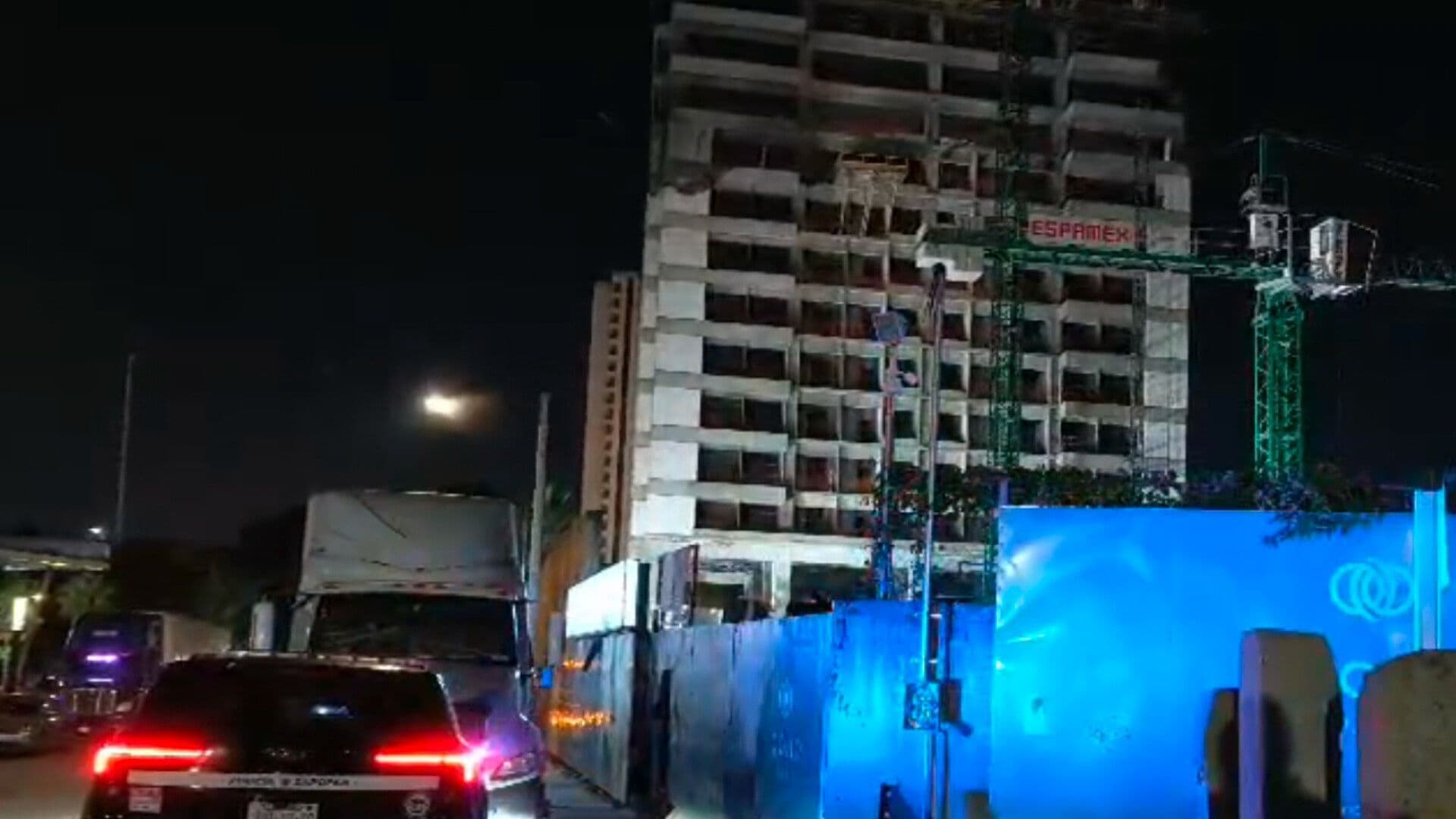 Ladrones Irrumpen en Obra de Zapopan; Golpean a Vigilante y Roban Cámaras