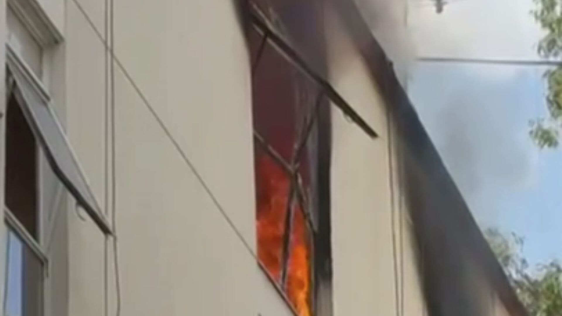Incendio Hoy en Coyoacán: Fuego Consume Departamento de Barrio Oxtopulco en CDMX