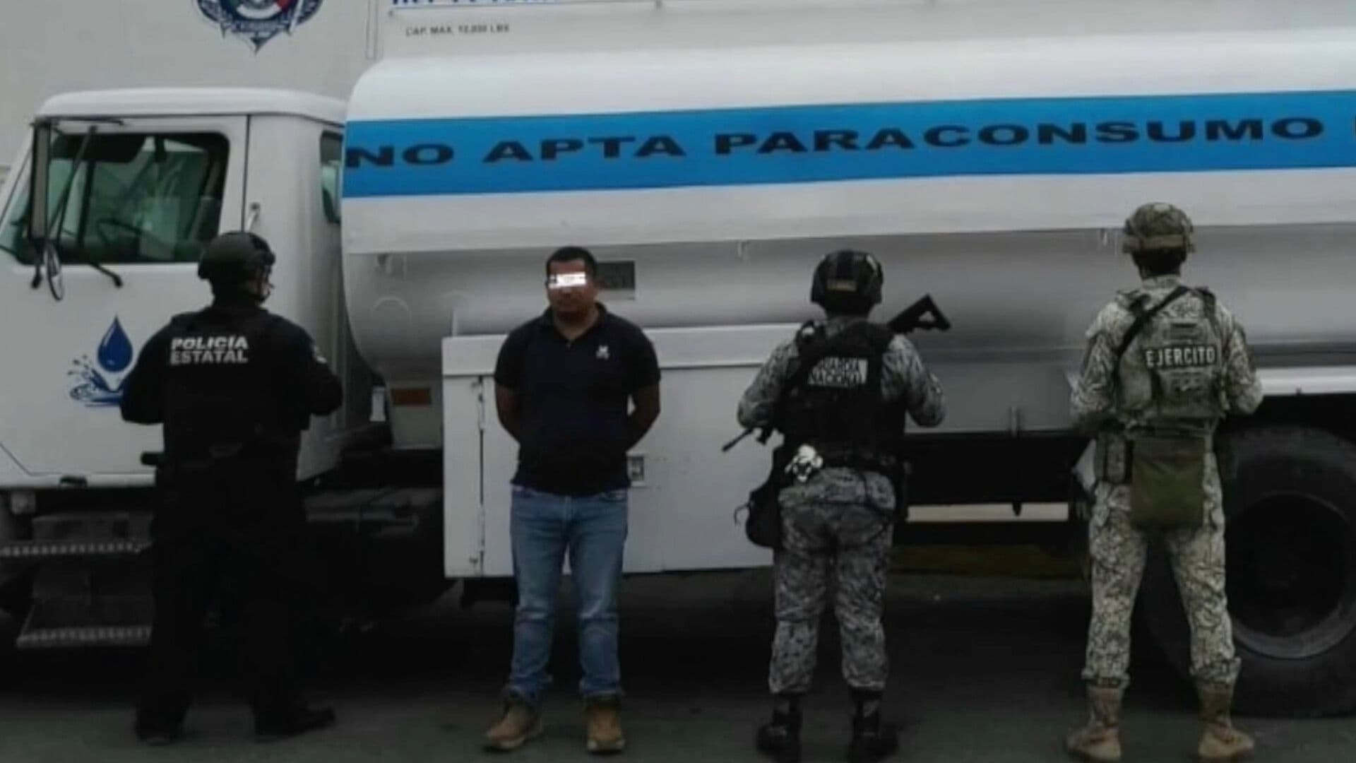 Detienen a Conductor de Camión de Agua Tratada Cargado con Diésel Ilegal en Cd. Juárez