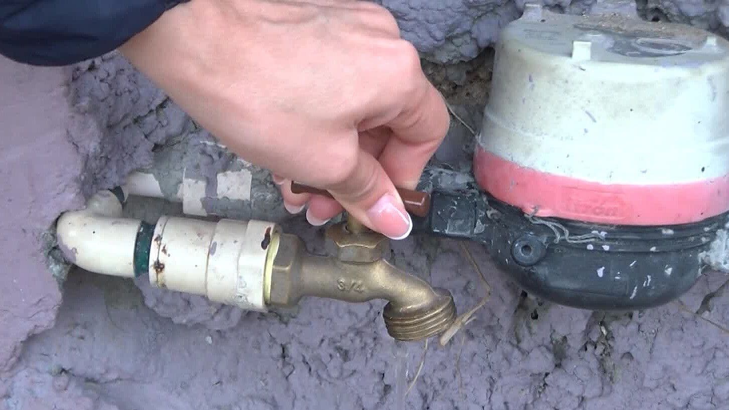 Vecinos de Nuevo Vergel, en Zapopan, Reportan que No Tienen Agua; Compran Pipas de 700 Pesos