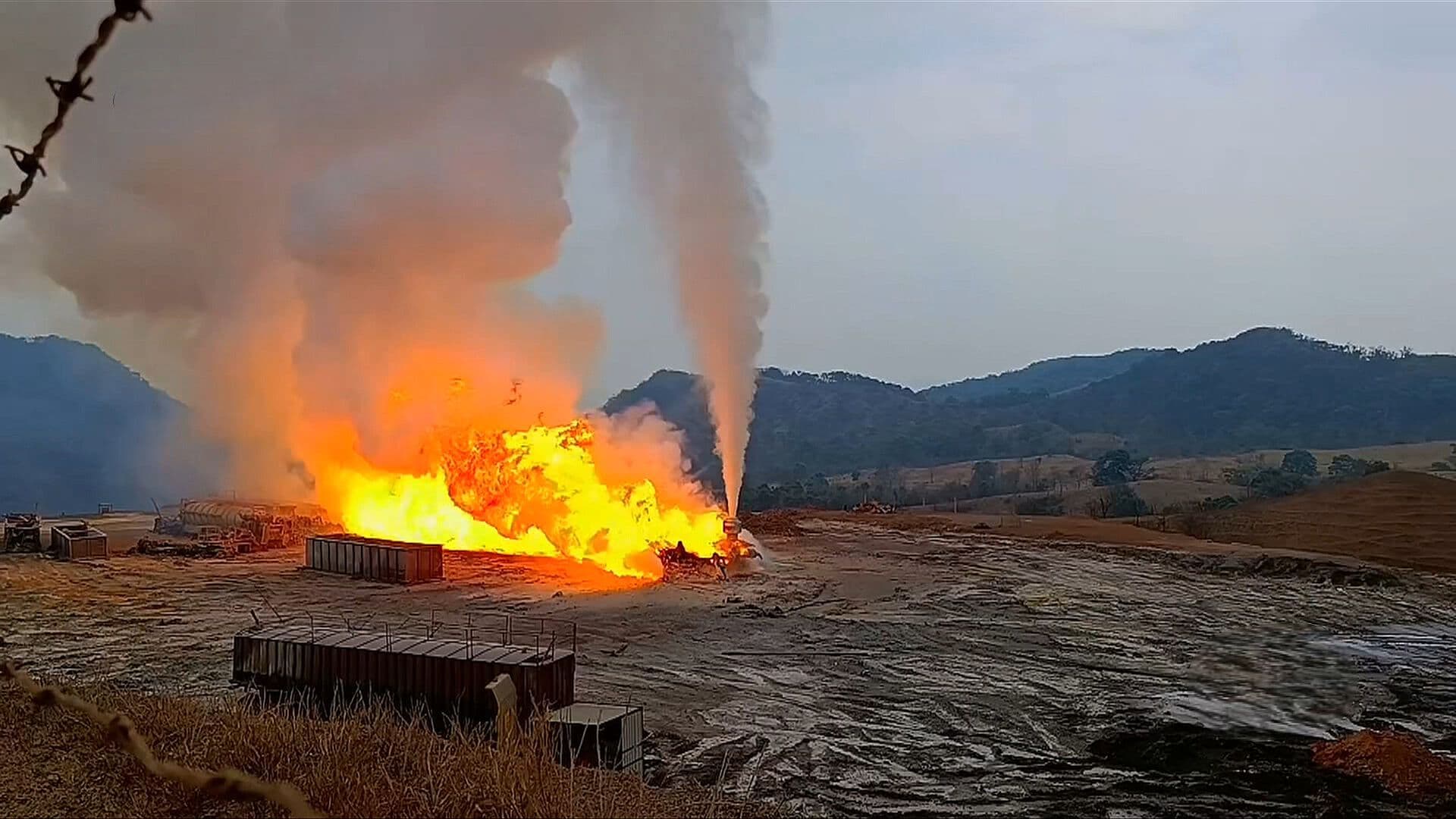 A Más de 4 Meses de Explosión de Pozo de Pemex en Las Choapas, Veracruz, Sigue sin Ser Sellado