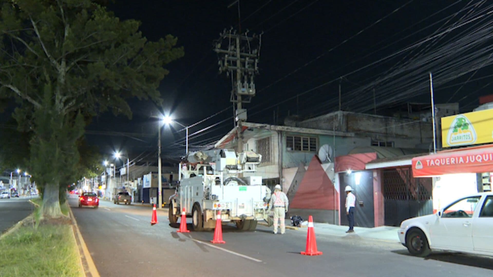 Apagón Energía Eléctrica CFE Corto Circuito Transformador San Baltazar Campeche San Manuel Puebla
