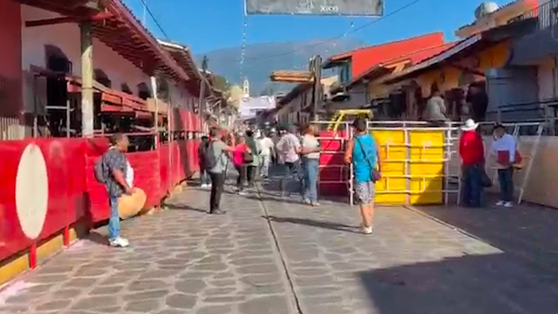 Preparan Tradicional Capea de Toros Fiestas Patronales María Magdalena Xico, Veracruz