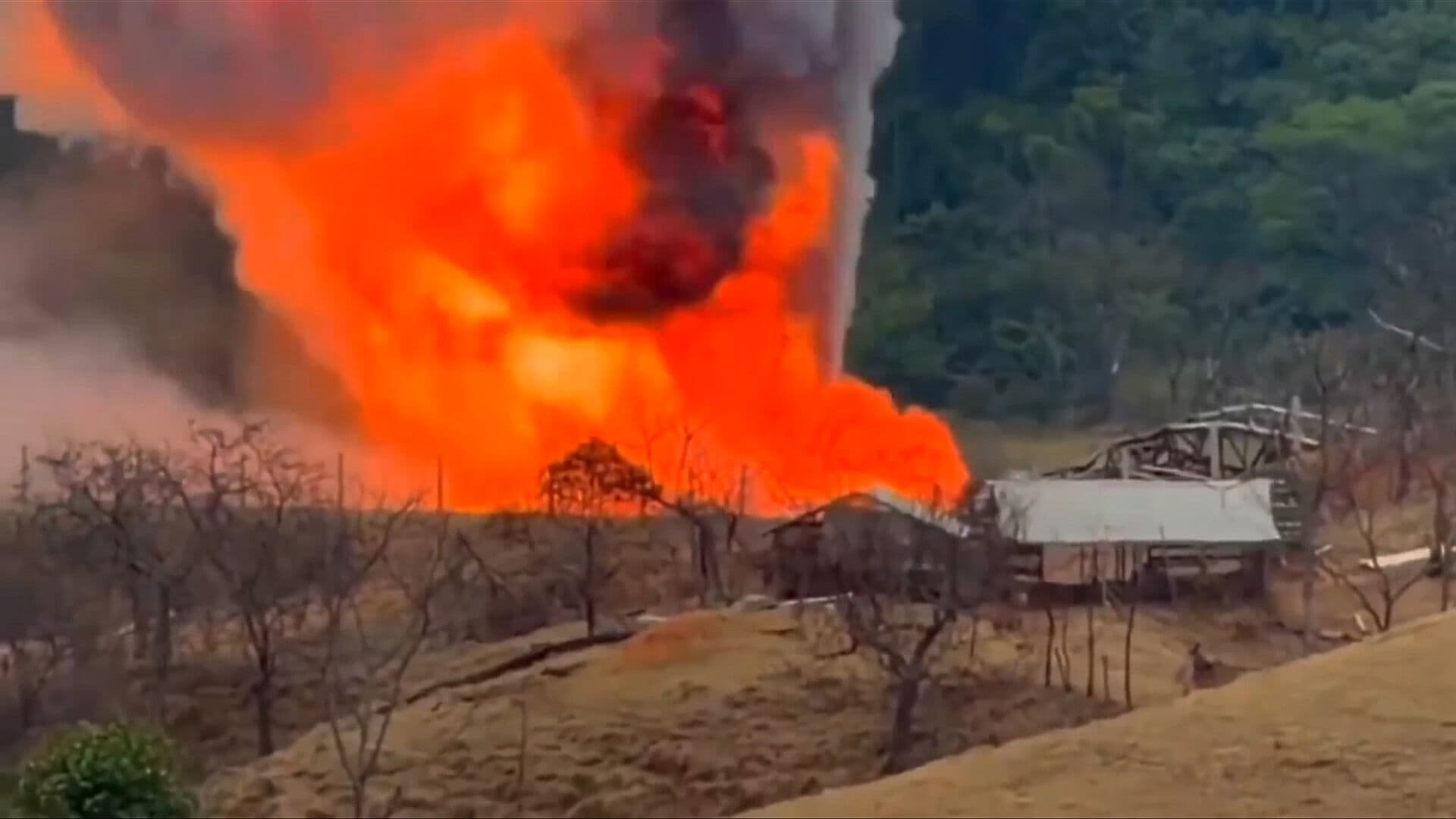 Incendio en Pozo de Pemex en Las Choapas, Impacta Medio Ambiente y Vida de Habitantes de la Zona