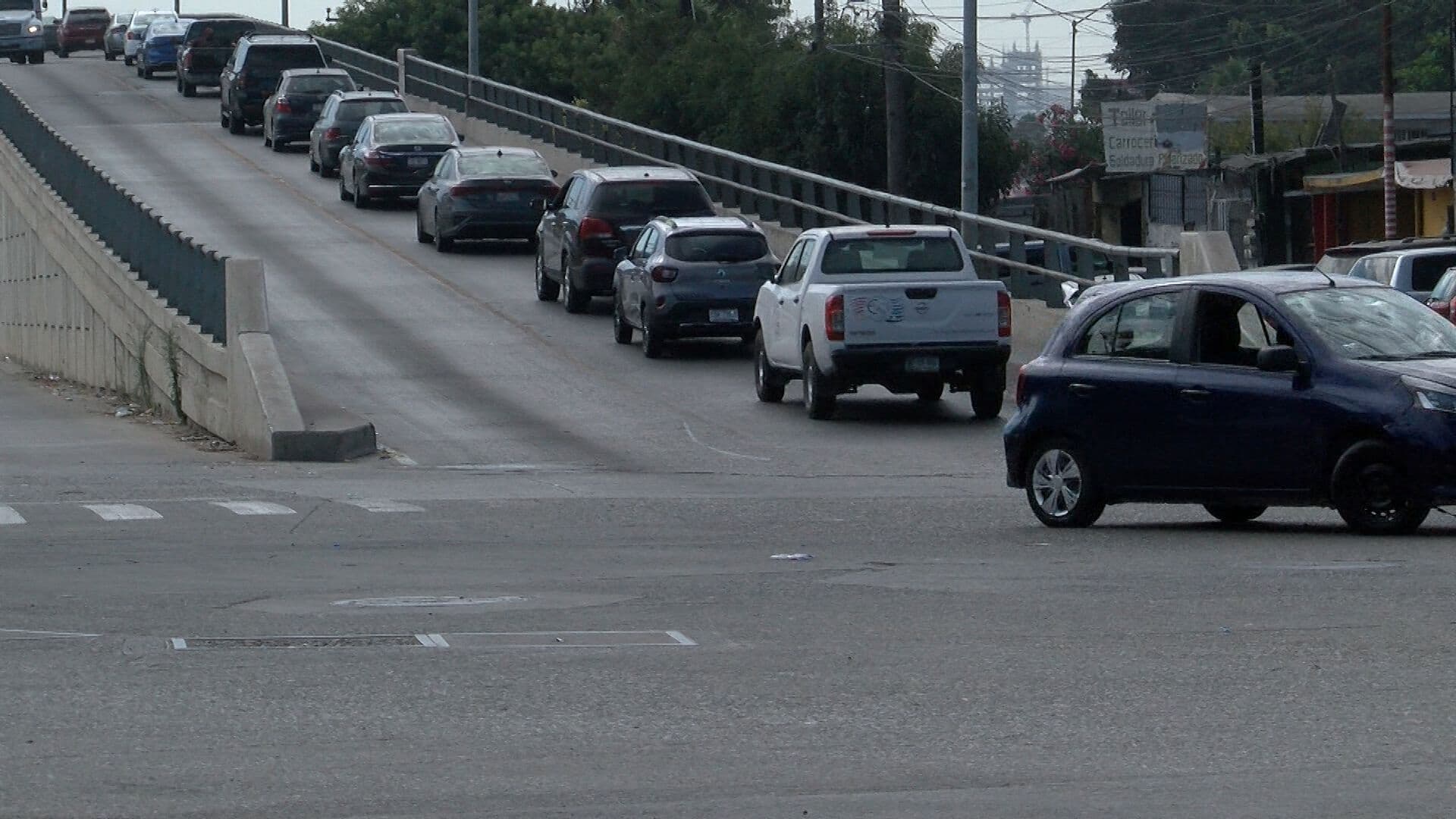 Puente El Chaparral en Tijuana Cerrará Parcialmente por Reparaciones