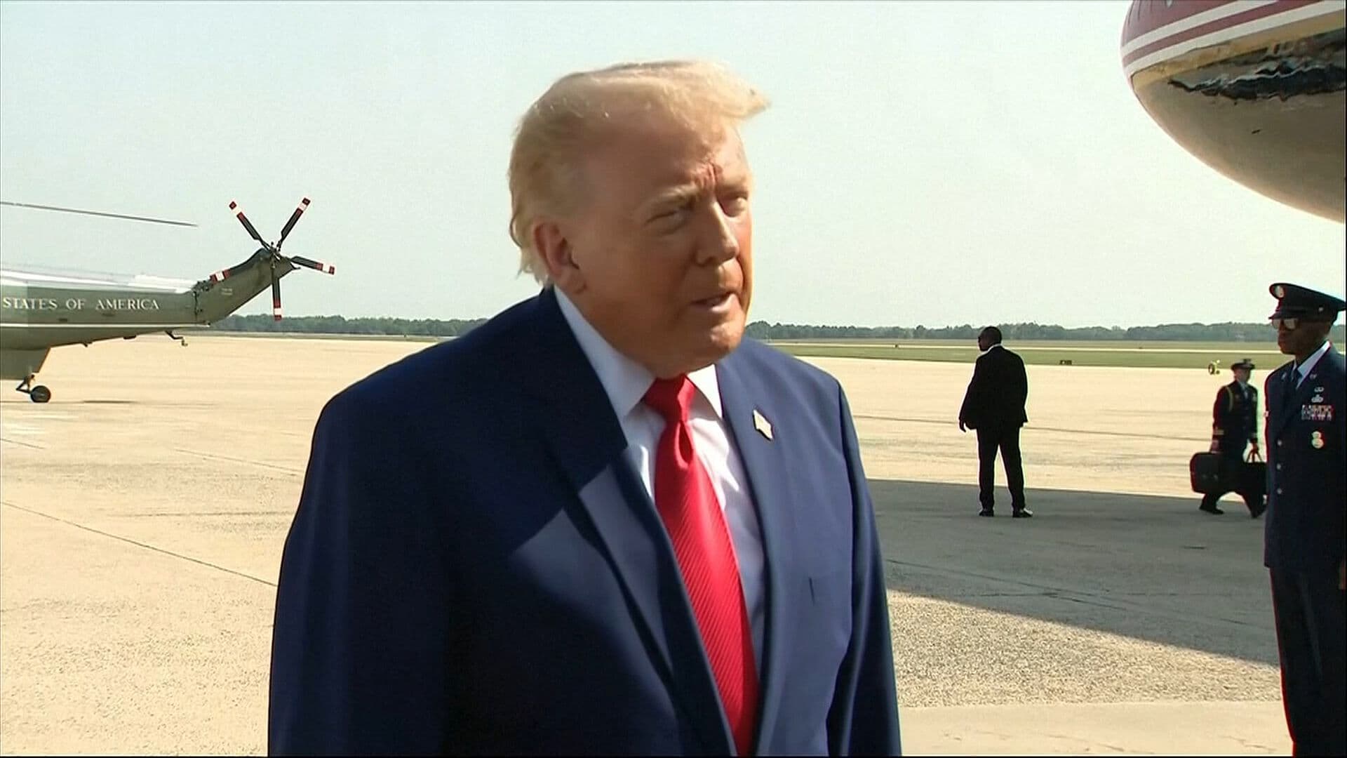 Donald Trump Analiza un Ataque Masivo contra Irán en Medio de la Nueva Escalada del Conflicto