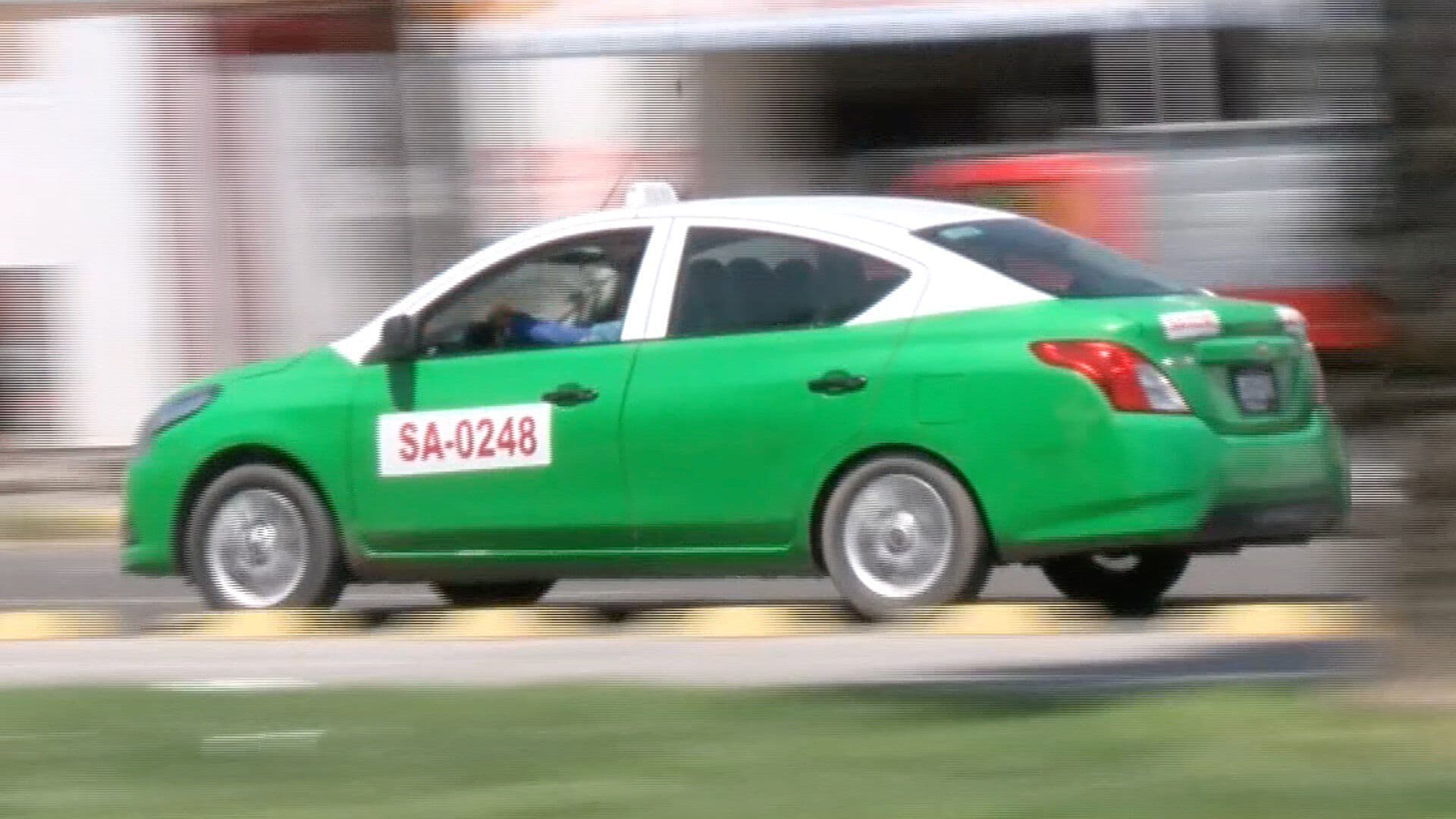 Taxistas Disminuyen Horario de Trabajo por la Inseguridad en Salamanca