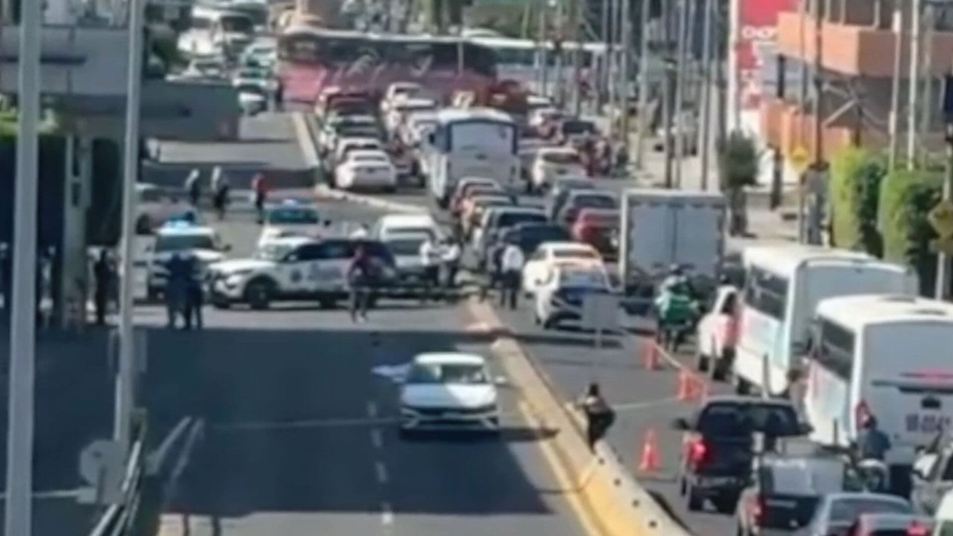 Mujer Muere Atropellada al Cruzar una Avenida en Irapuato Guanajuato