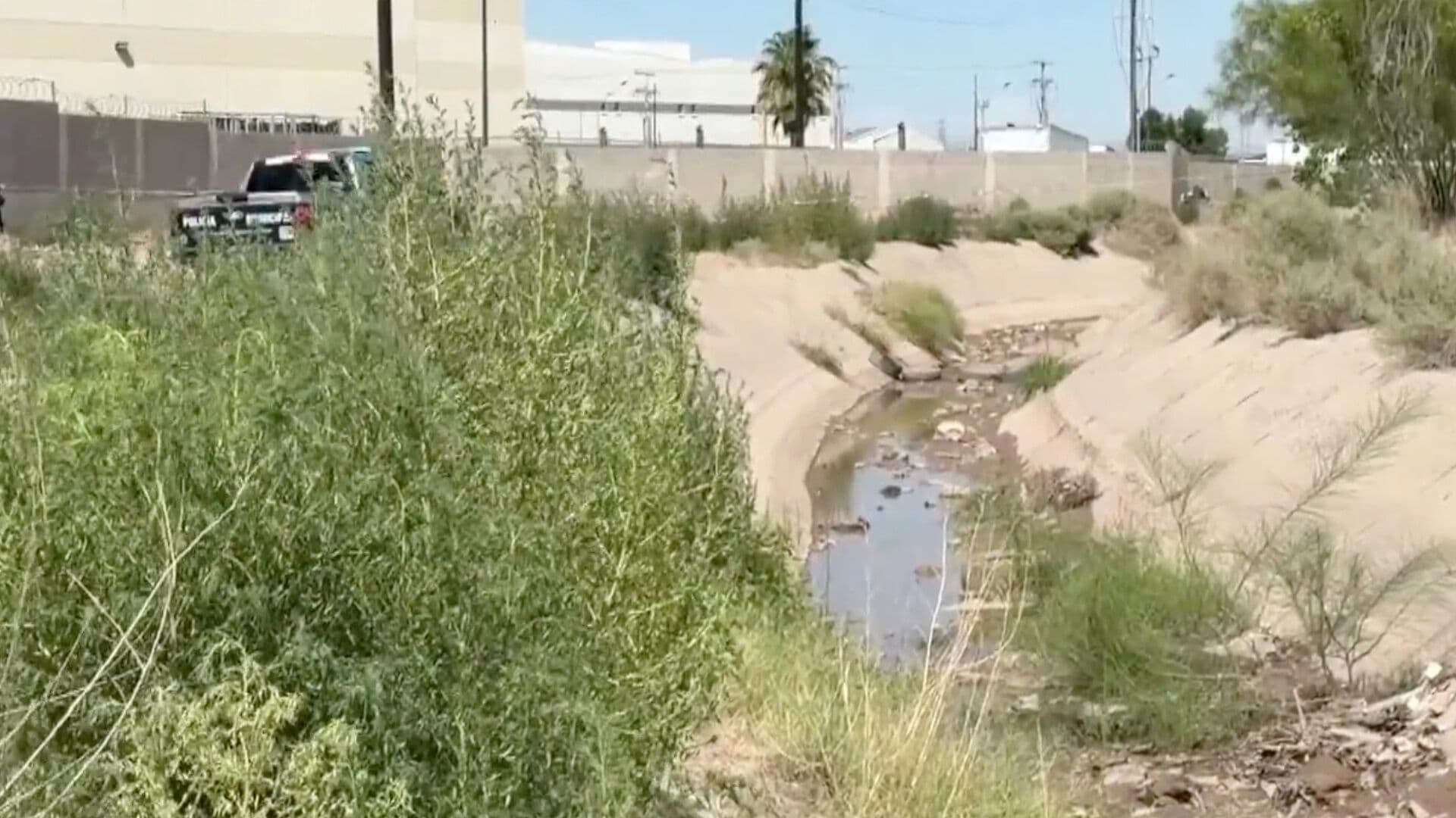 Hallan Restos Humanos en Canal de Riego de Parque Industrial en Ciudad Juárez