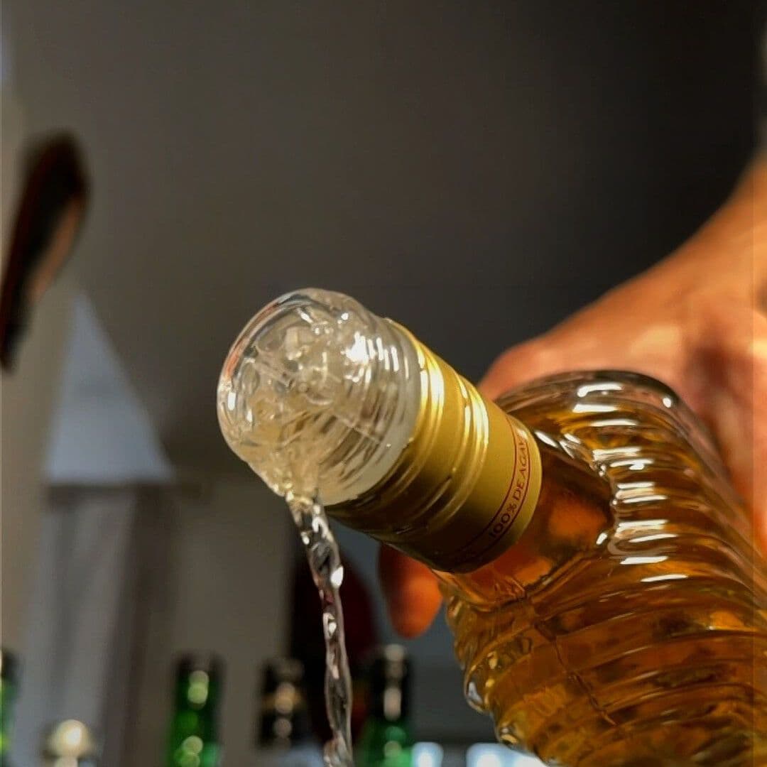 Así se Compra Alcohol Ilegal en Redes Sociales