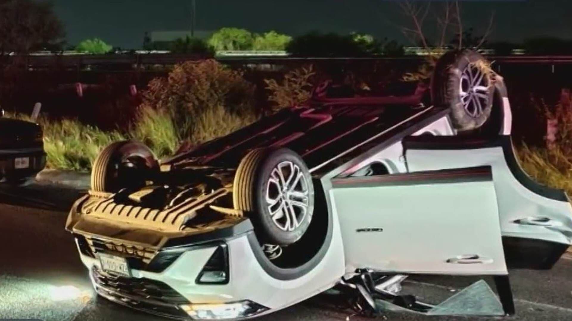 Deja 6 Lesionados Choque y Volcadura en Brecha a la Autopista a Reynosa en Juárez