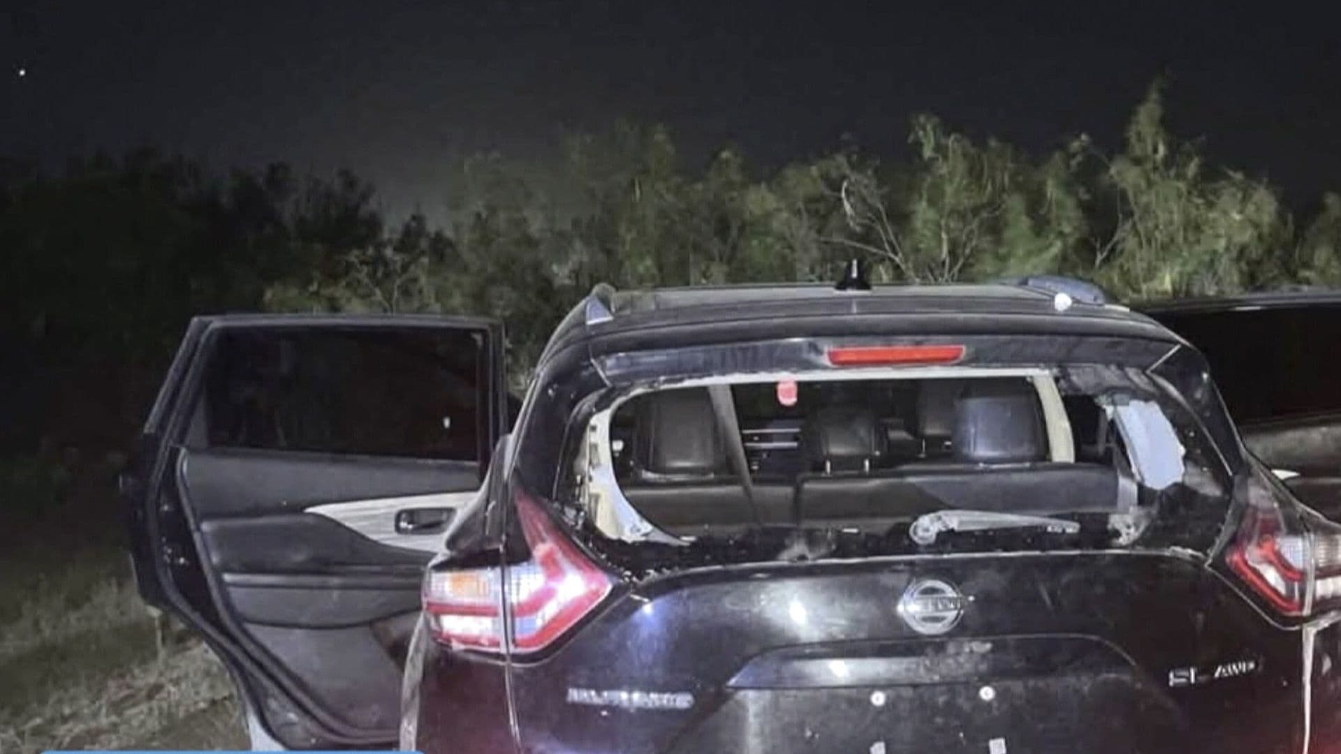 Aseguran Camioneta con Armamento en Ejido La Cruz de Nuevo Laredo