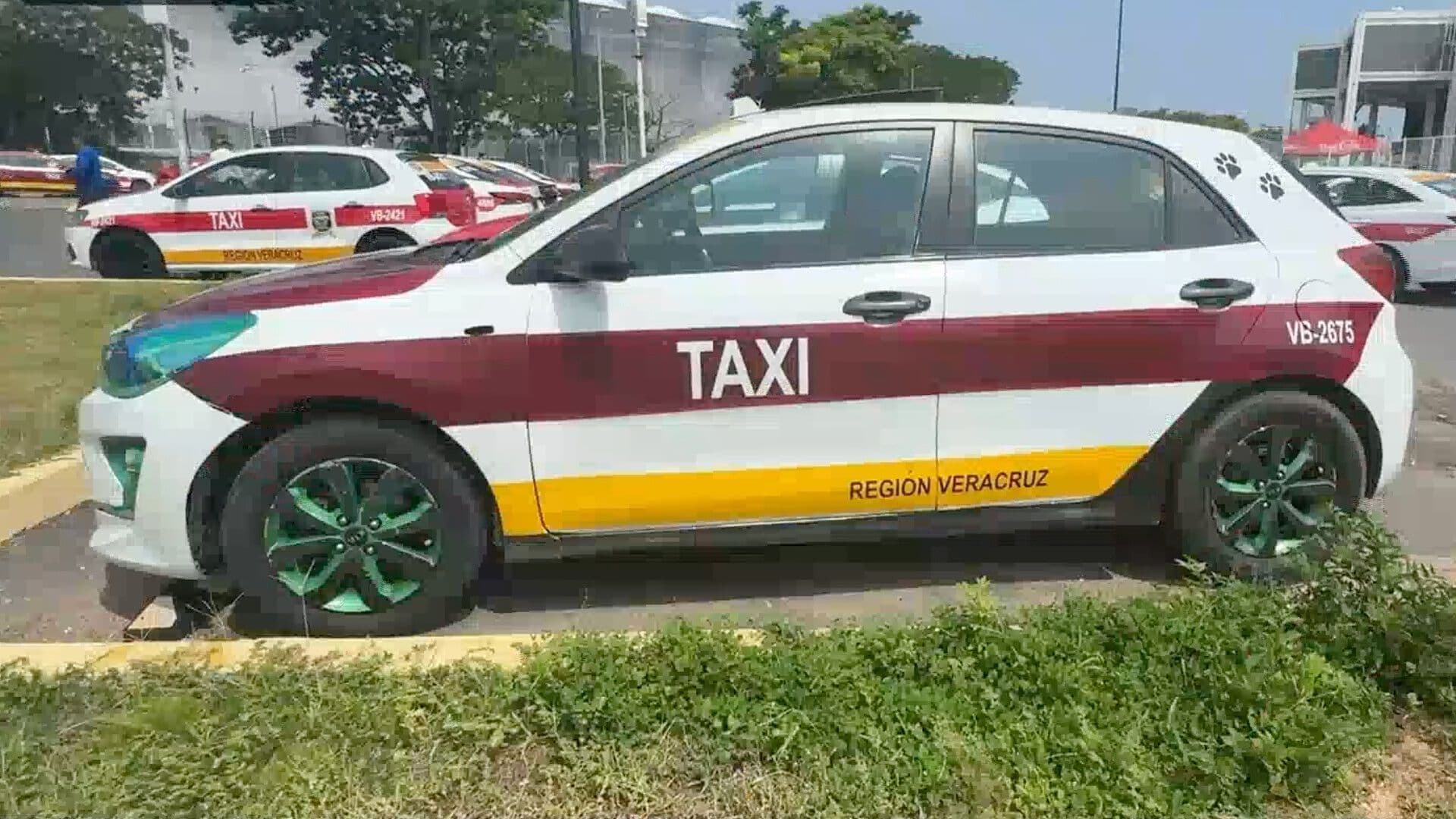 Taxistas Piden Reglas Más Estrictas para Regular Operadores de Apps en Veracruz